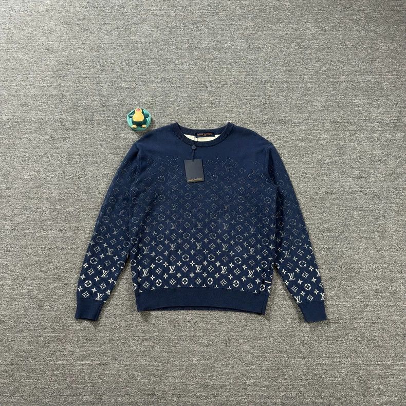 Louis Vuitton Blue Gradient Knit Sweater with Pattern - dmc Size US M / EU 48-50 / 2 - 1 Thumbnail