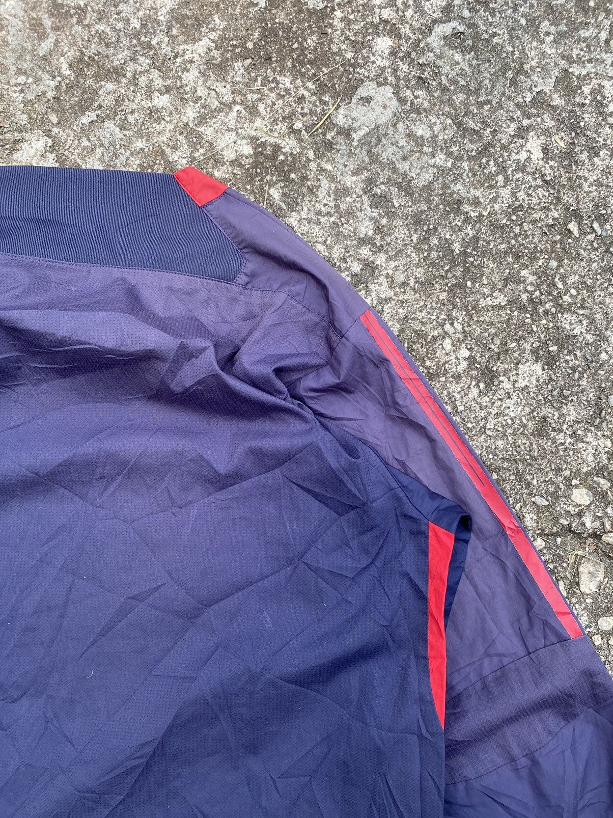 Adidas Vintage Adidas Pullover Windbreaker Size US L / EU 52-54 / 3 - 14 Thumbnail