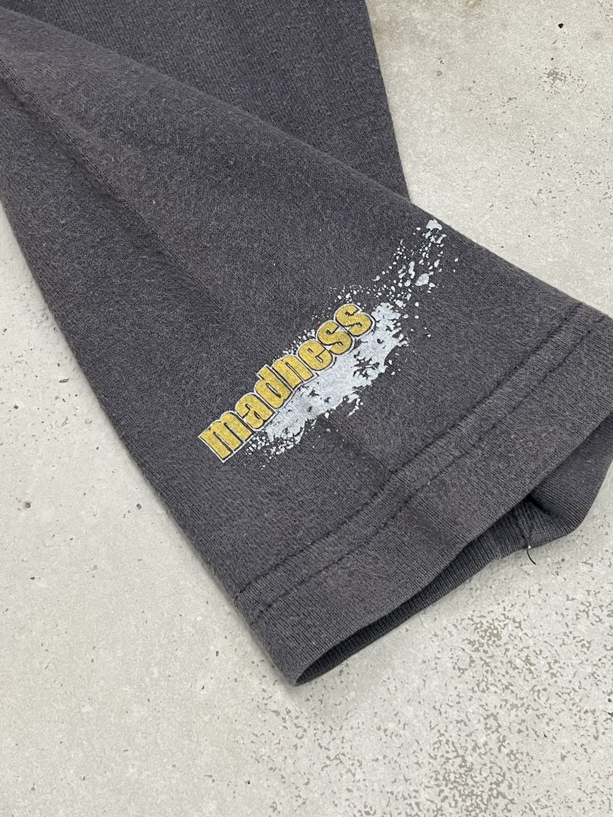 Madness Madness Layer Sleeve Wording Y2K Style Life Poem Size US L / EU 52-54 / 3 - 9 Thumbnail