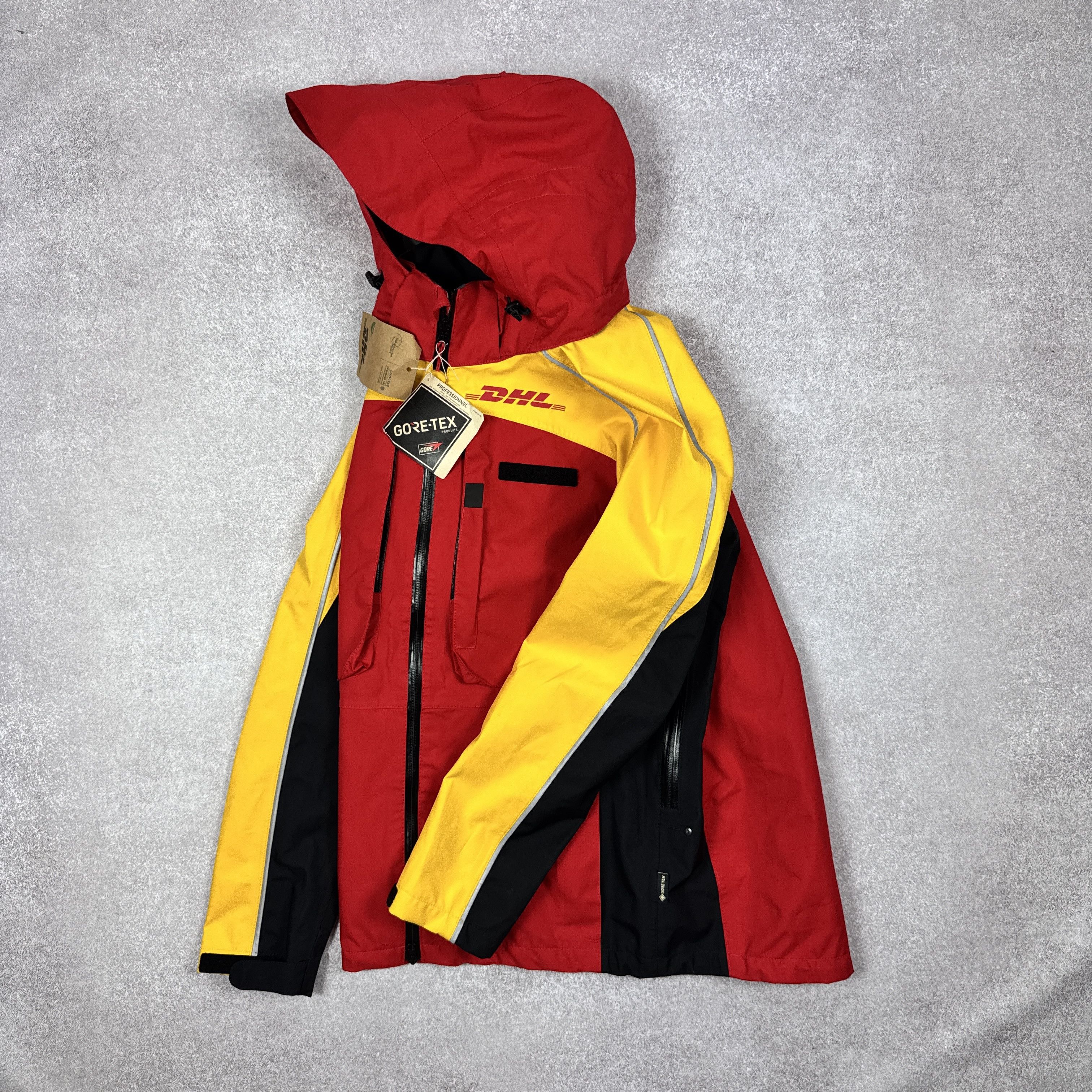 Goretex × Stussy Stussy Gore-Tex Shell Jacket Yellow SS22 | Grailed
