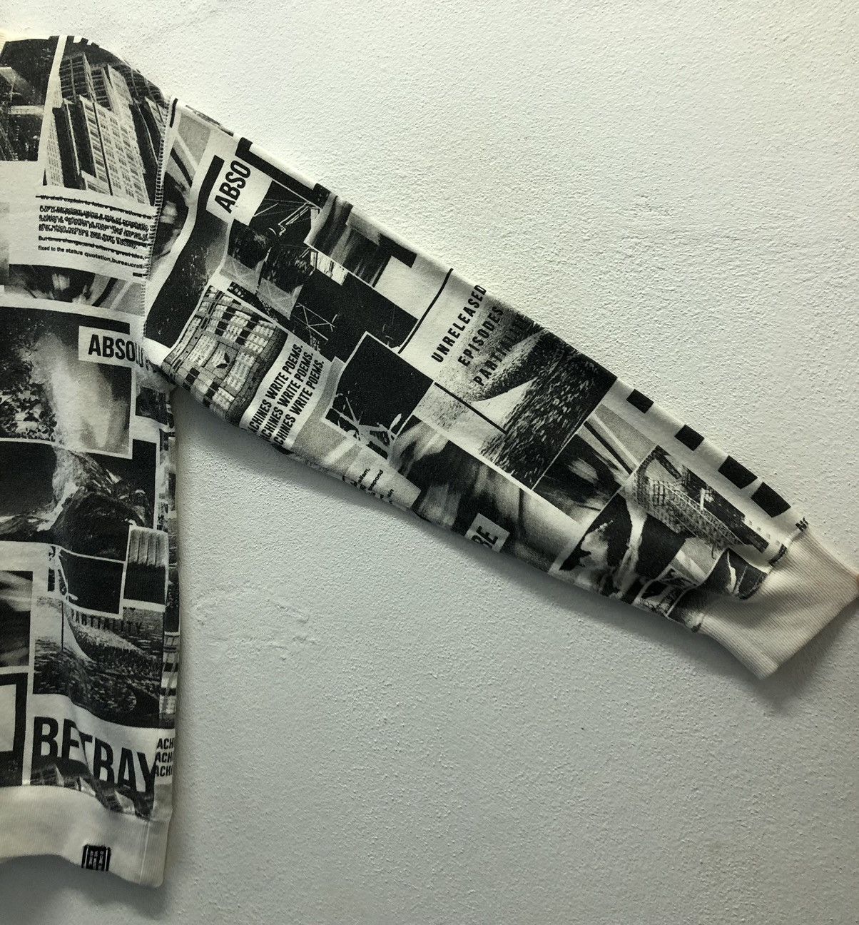 Vintage Vintage B One Soul Subversion Sweatshirt Size US L / EU 52-54 / 3 - 7 Thumbnail