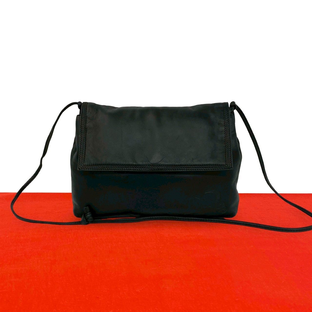 Loewe Loewe Loewe Nappa Leather Shoulder Bag Leather Shoulder Bag DUTY FREE for USA Size ONE SIZE - 1 Thumbnail