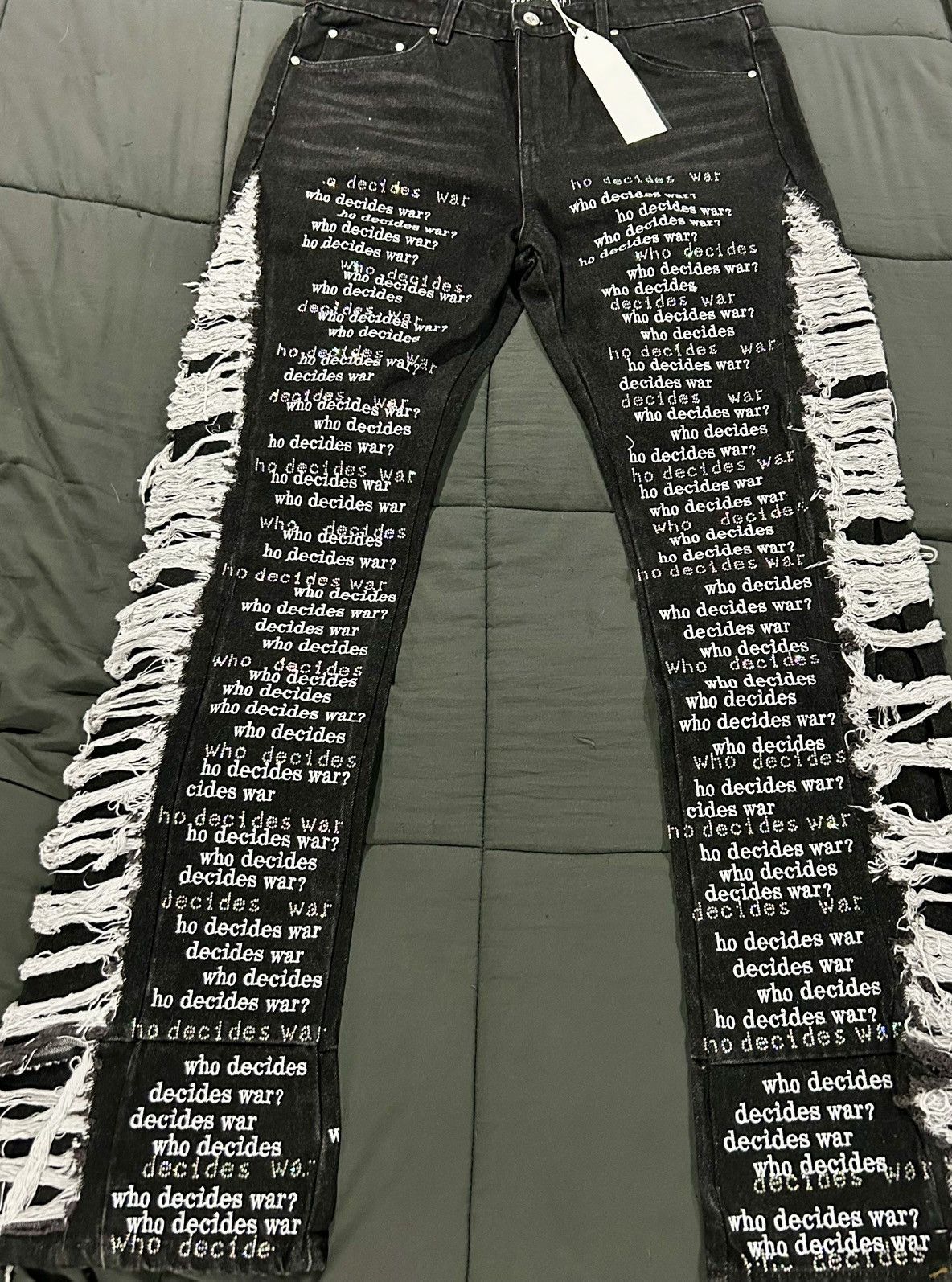 Who Decides War Who Decides War "Scripture" Ultra Flare Distressed Denim Size US 36 / EU 52 - 1 Thumbnail
