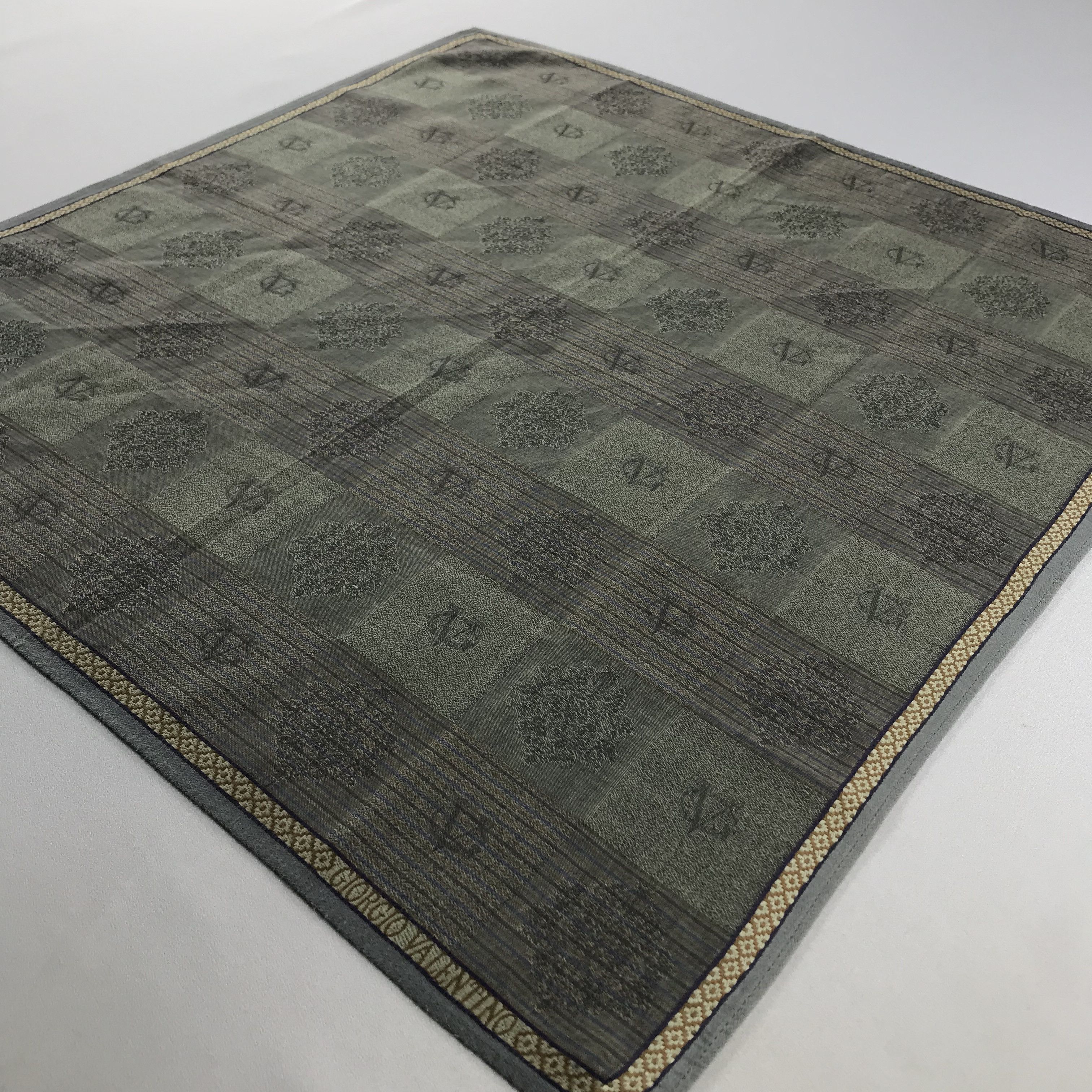 Vintage Giorgio Valentino Handkerchief / Bandana / Neckerchief C716 Size ONE SIZE - 4 Thumbnail