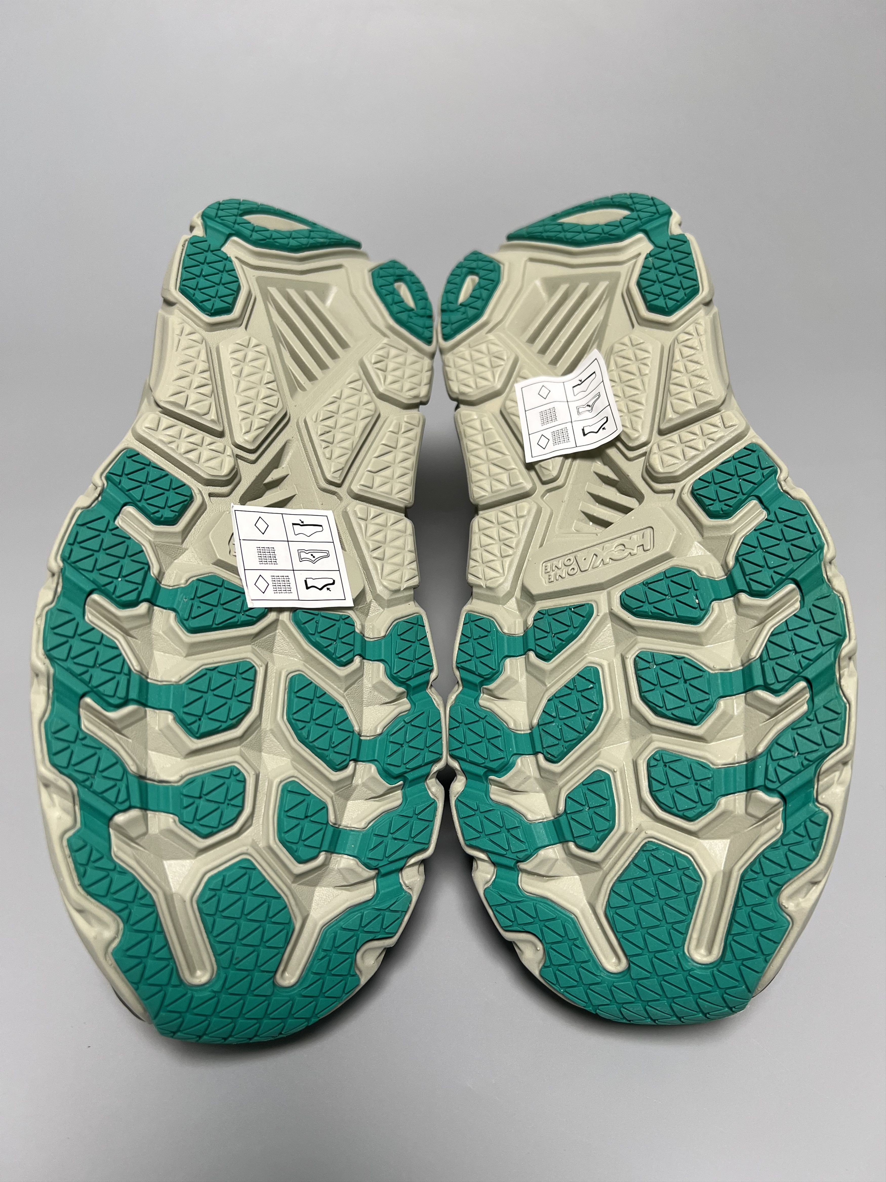 Hoka Hoka One One U Clifton LS 'Stealth Tech Pack' Running Shoes Size US 7 / EU 40 - 15 Thumbnail