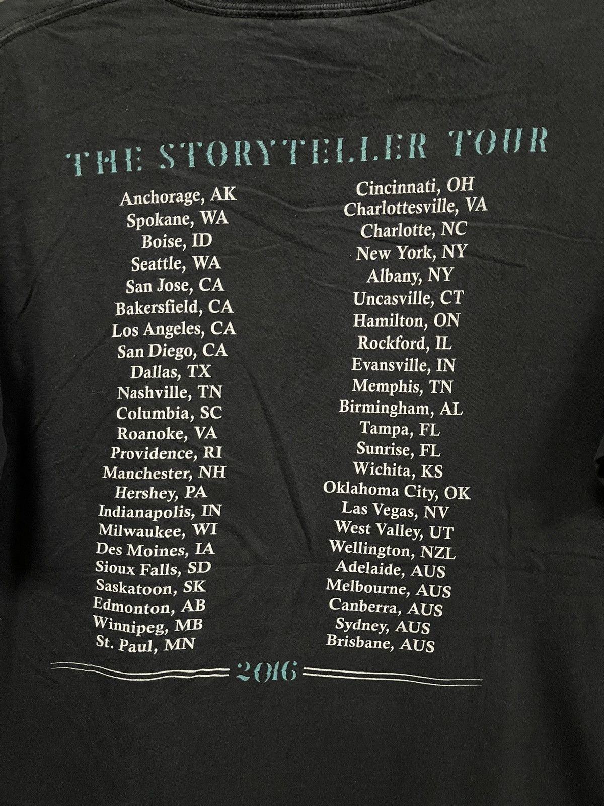 Band Tees Carrie Underwood " The Storyteller Tour "🔥🔥🔥 Size US L / EU 52-54 / 3 - 4 Thumbnail