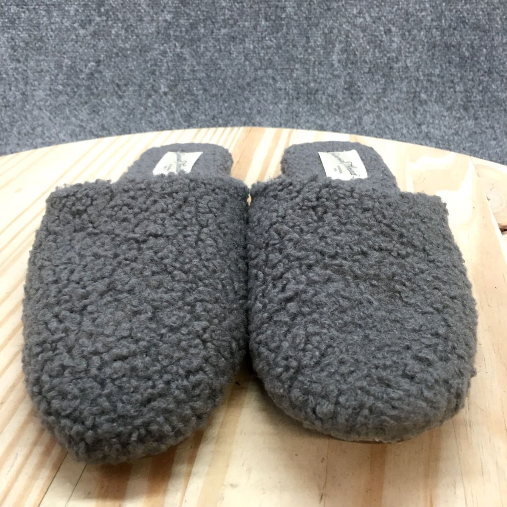 Vintage Universal Thread Slippers Womens 9.5 Margot Mules Gray Faux Fur Comfort Slip On Size ONE SIZE - 4 Thumbnail