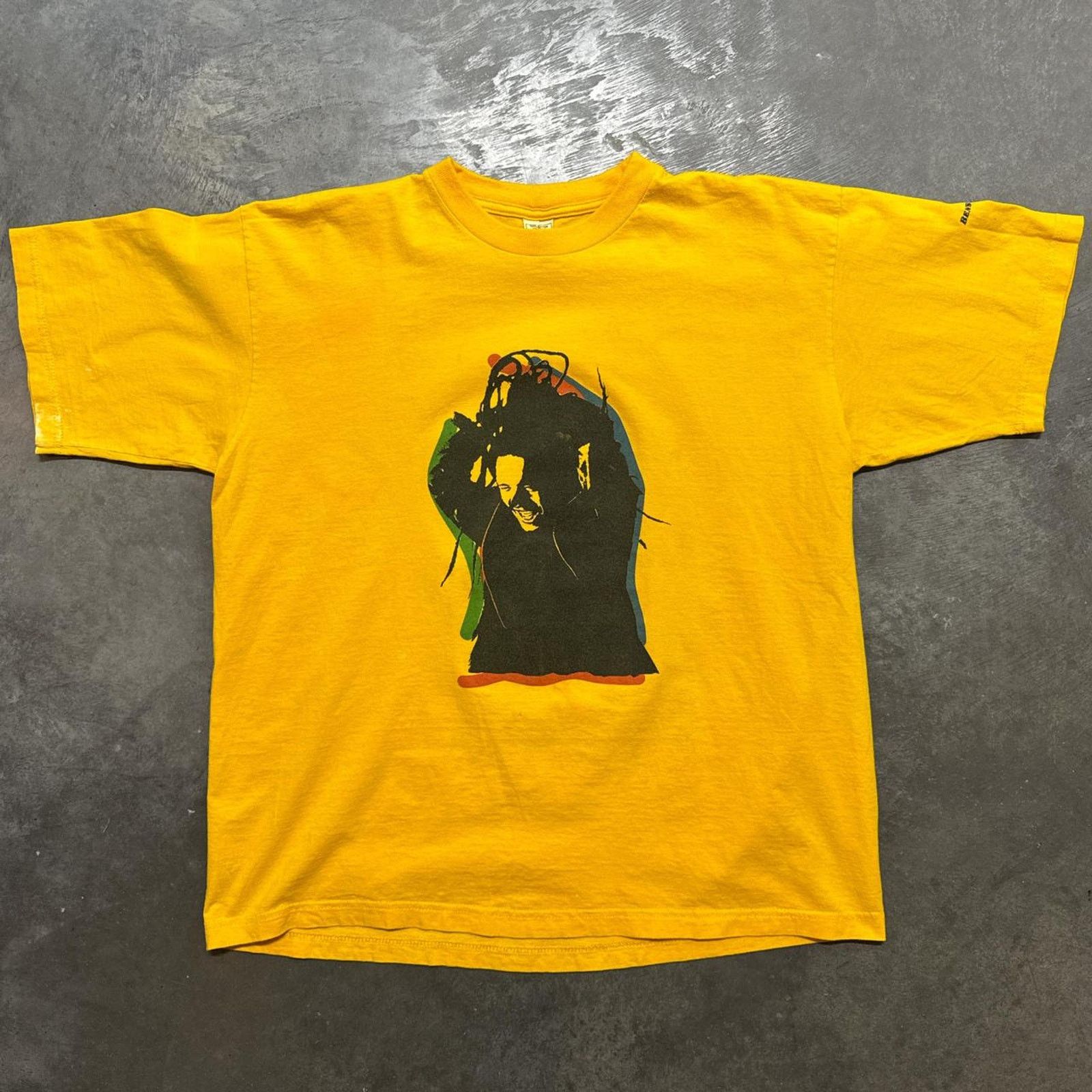 Vintage Maxi Priest Reggae Vintage Live In Dubai Graphic T-Shirt Size US XL / EU 56 / 4 - 1 Thumbnail