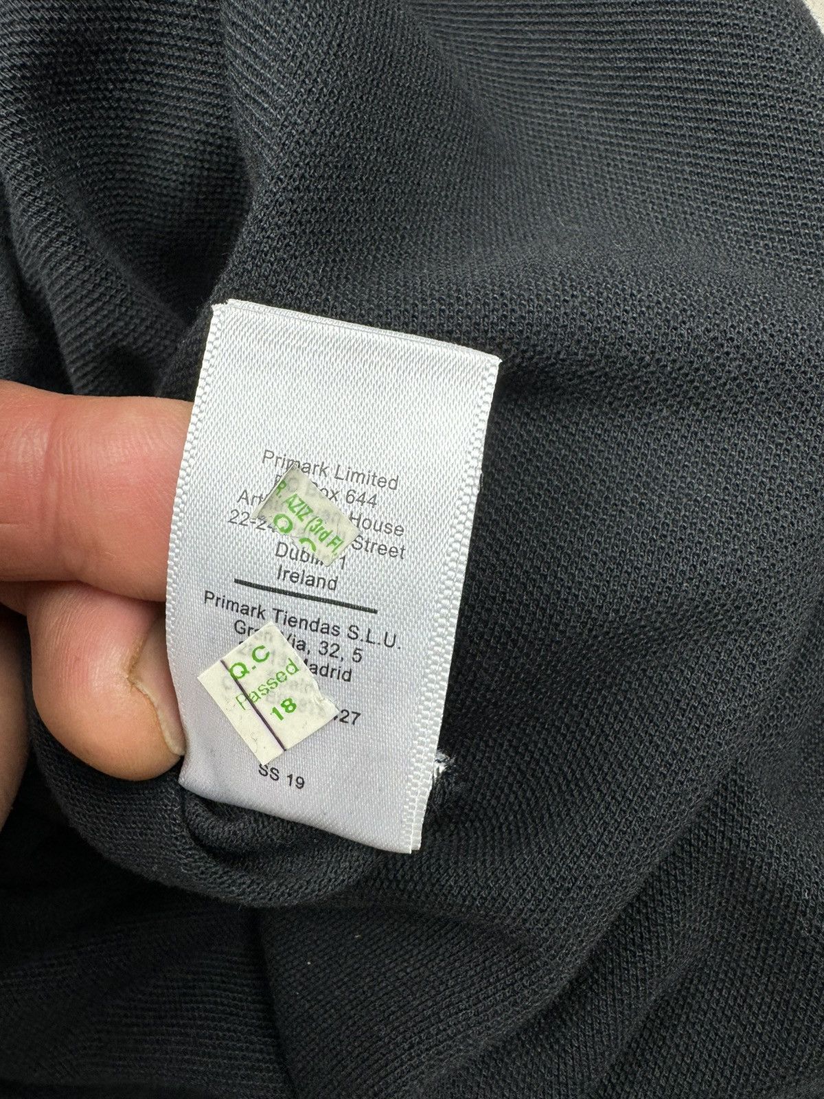 Designer Limited Primark T-shirt Size US M / EU 48-50 / 2 - 6 Thumbnail