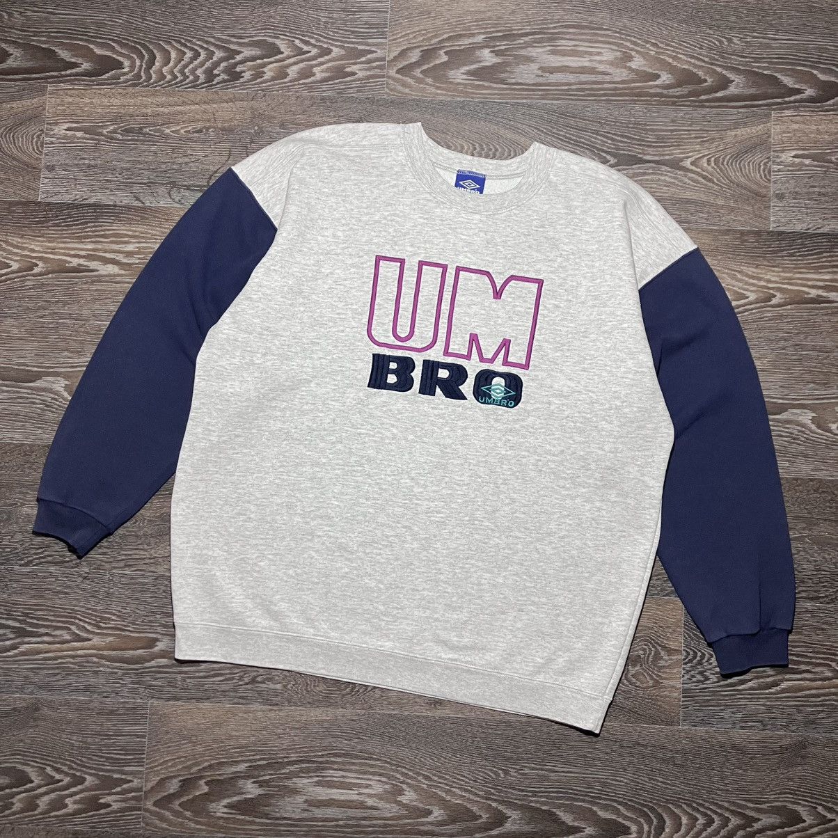 Umbro Vintage 90s UMBRO Embroidered Logo Baggy Fit Sweatshirt Size US XL / EU 56 / 4 - 1 Thumbnail