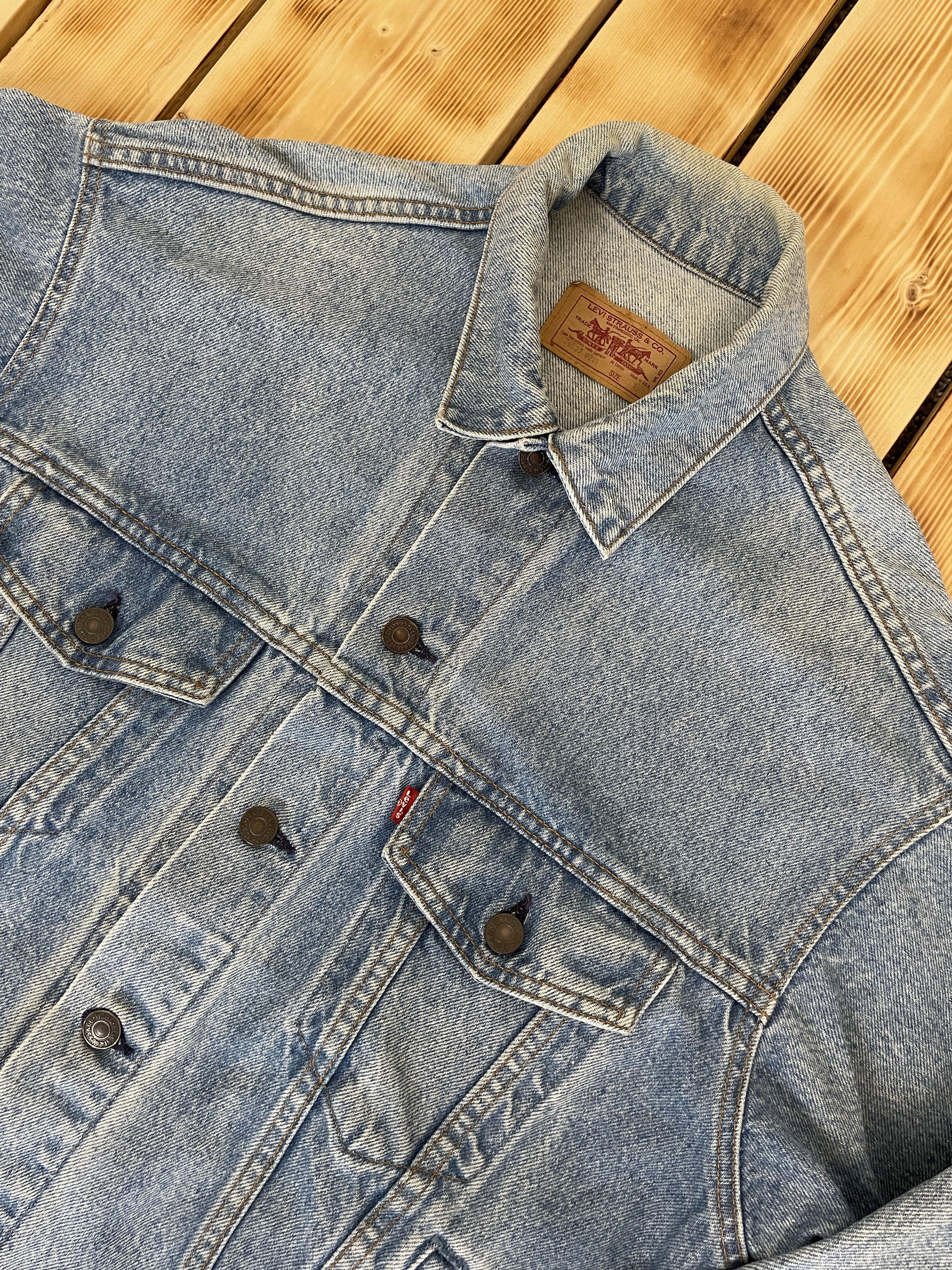 Levi's Vintage 80's Levis Denim Faded Trucker Jacket 70507 0214 Size US S / EU 44-46 / 1 - 2 Thumbnail