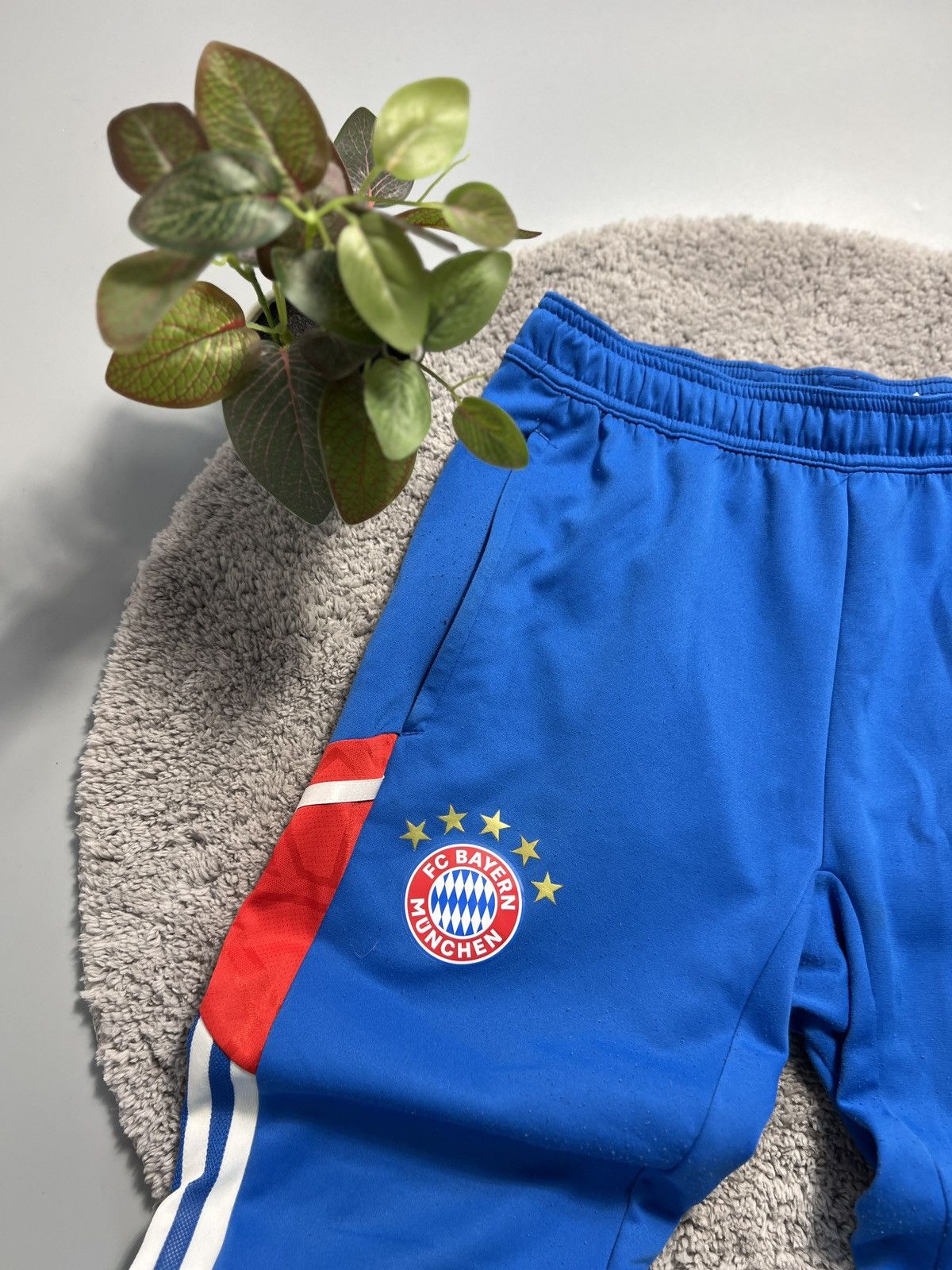 Adidas Adidas FC Bayern Munchen Jogger Football Sweatpants Size M Size US 33 - 3 Thumbnail