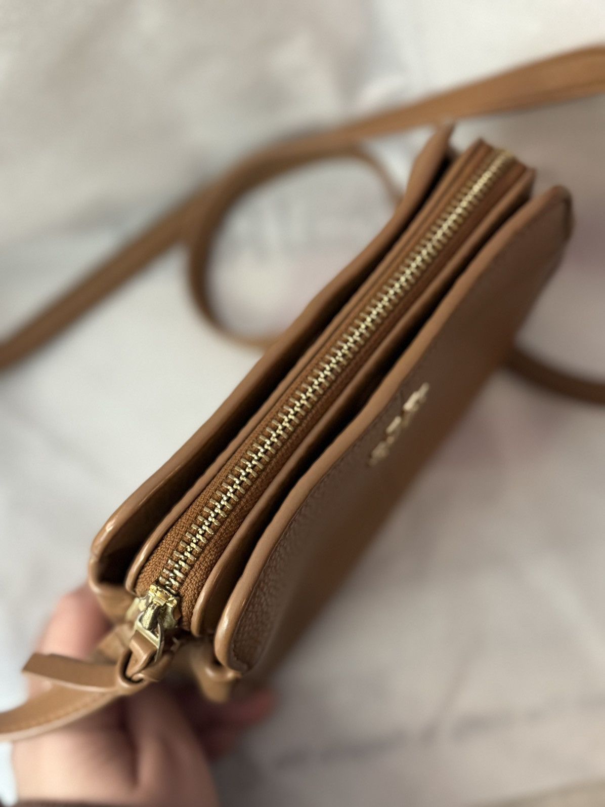 Tory Burch Retail $600 Tory Burch Ivy Micro Crossbody bag Size ONE SIZE - 10 Thumbnail