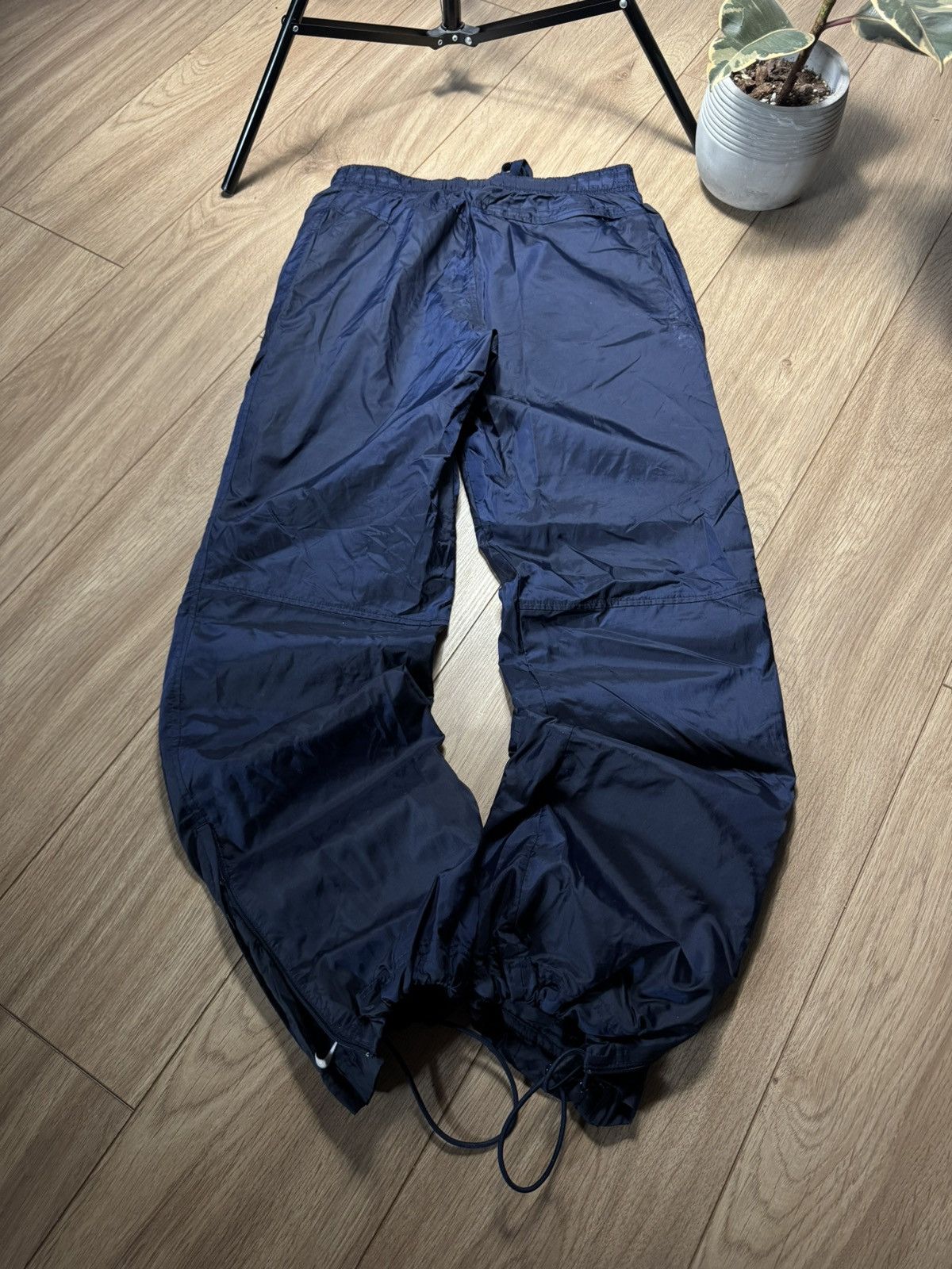 Nike 00s Nike Vintage Swoosh Nylon Streetwear y2k Rare Pants Size US 32 / EU 48 - 5 Thumbnail