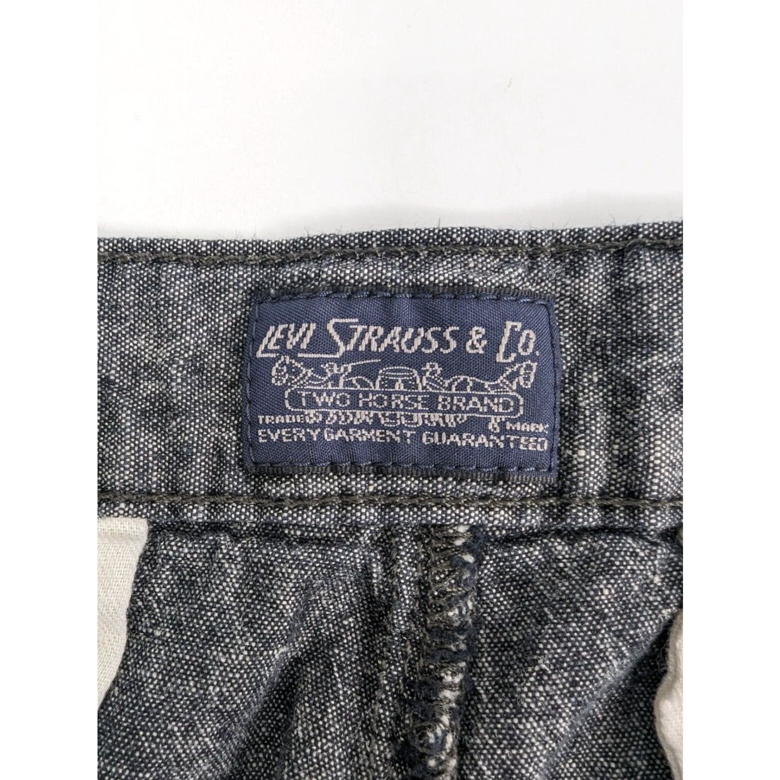 Levi's Levi's Chino Shorts Grey Chambray Men's 38 Cotton Linen Regular Front Flat 211810048 Size US 38 / EU 54 - 7 Thumbnail