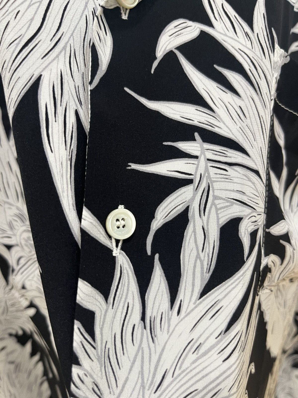 Valentino Pineapple print silk bowling shirt size46 Size US S / EU 44-46 / 1 - 11 Thumbnail