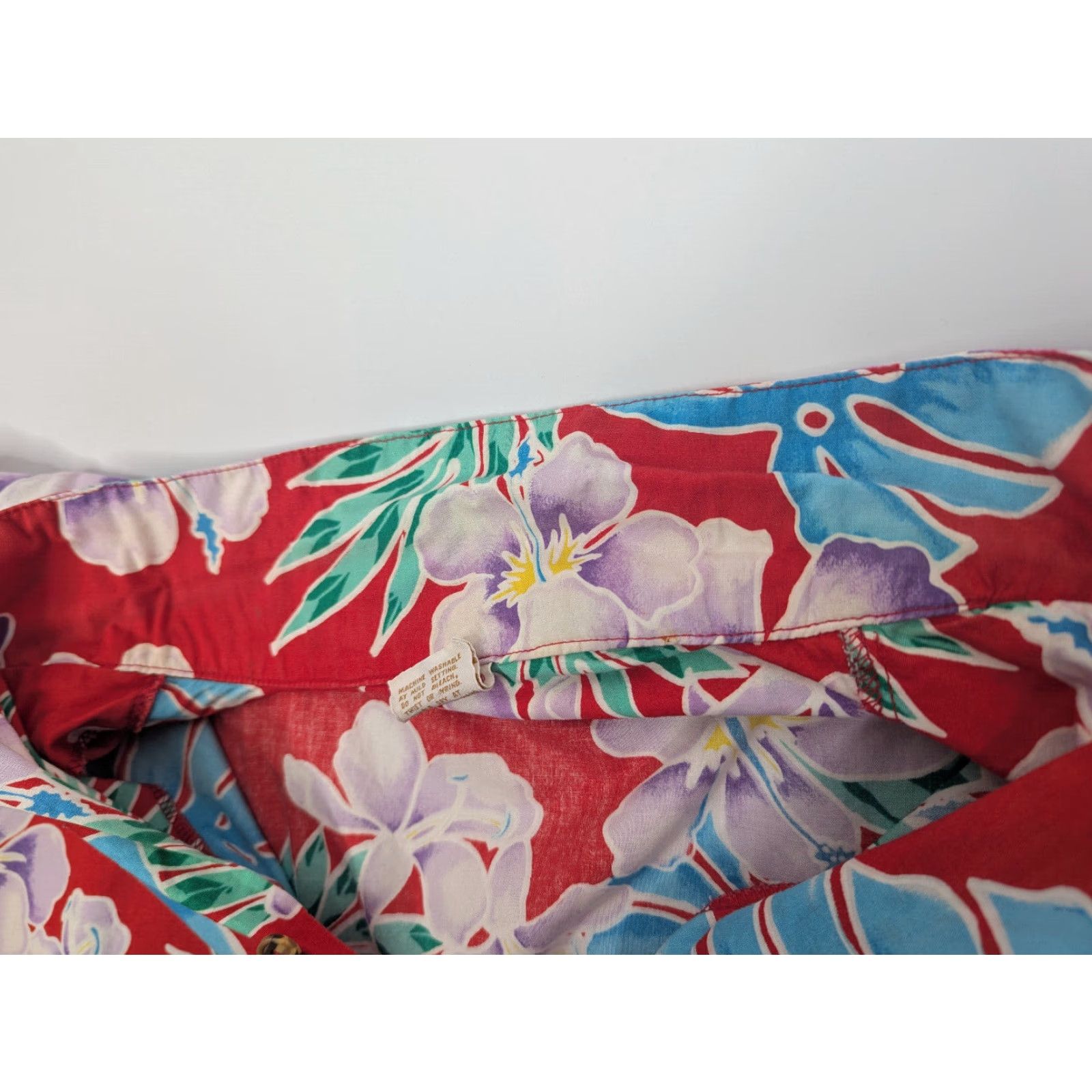 Vintage VTG Barefoot in Paradise Button-Up Shirt Floral Tropical Red 2XL Mens Cotton Short Sleeve Collared 2XL Vintage No Size US XXL / EU 58 / 5 - 6 Thumbnail