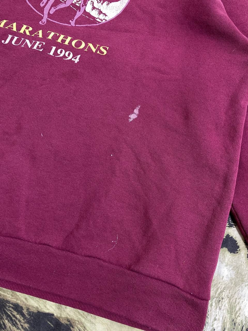 Vintage Vintage 90s Screen Stars Crewneck Sweatshirt Size US L / EU 52-54 / 3 - 17 Thumbnail