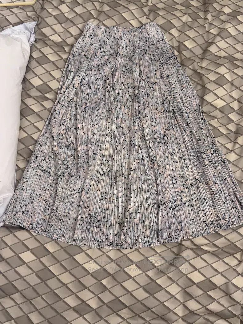 Issey Miyake Issey Miyake size:1 Marble pattern skirt Size 31" - 1 Thumbnail