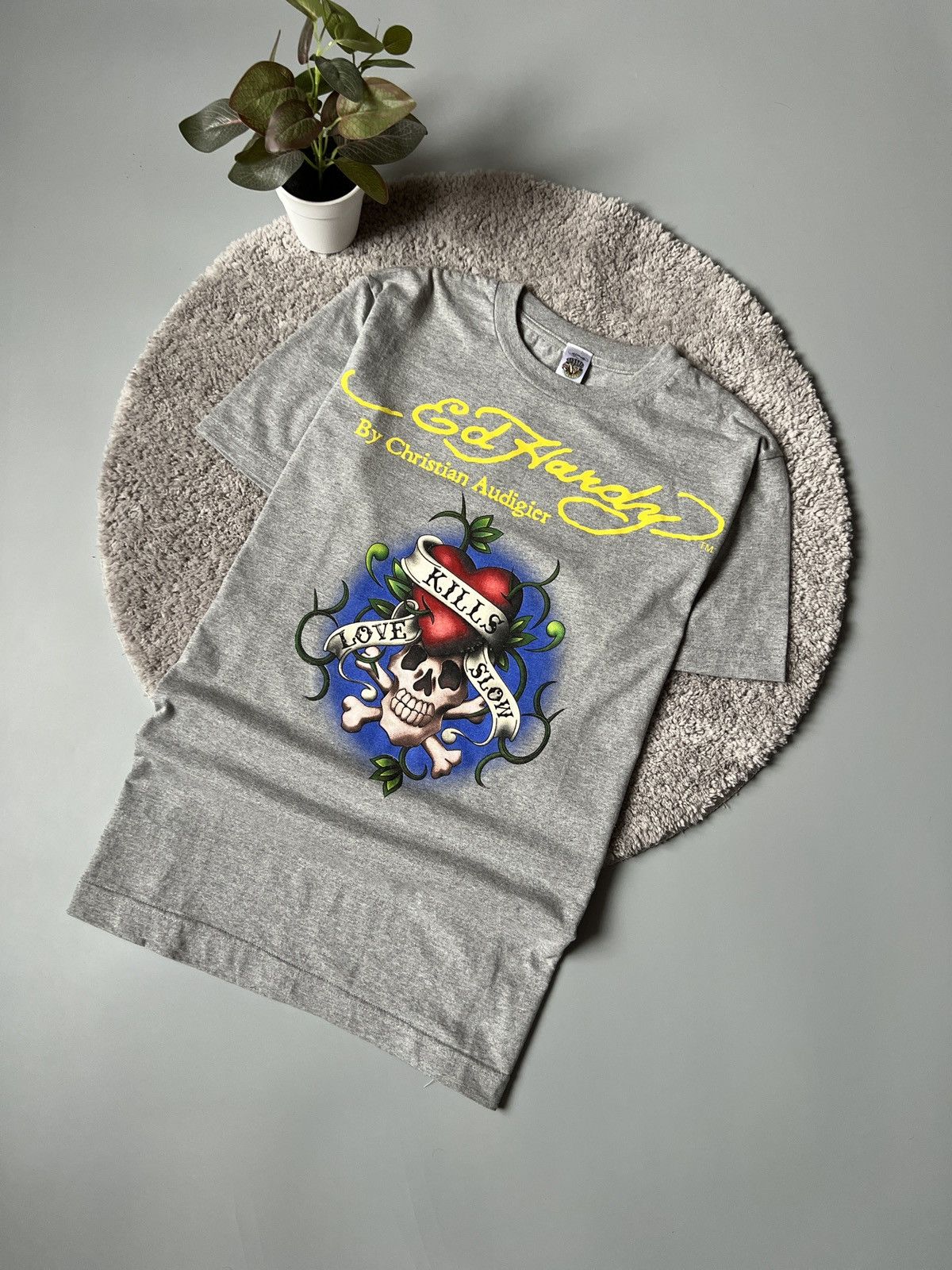 Ed Hardy × Vintage Vintage Ed Hardy Kill Love Brilliant T shirt Y2k Style Size US L / EU 52-54 / 3 - 1 Thumbnail