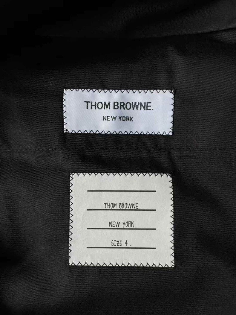 Thom Browne Thom Browne size4 Wool suit shorts Size US 28 / EU 44 - 3 Thumbnail