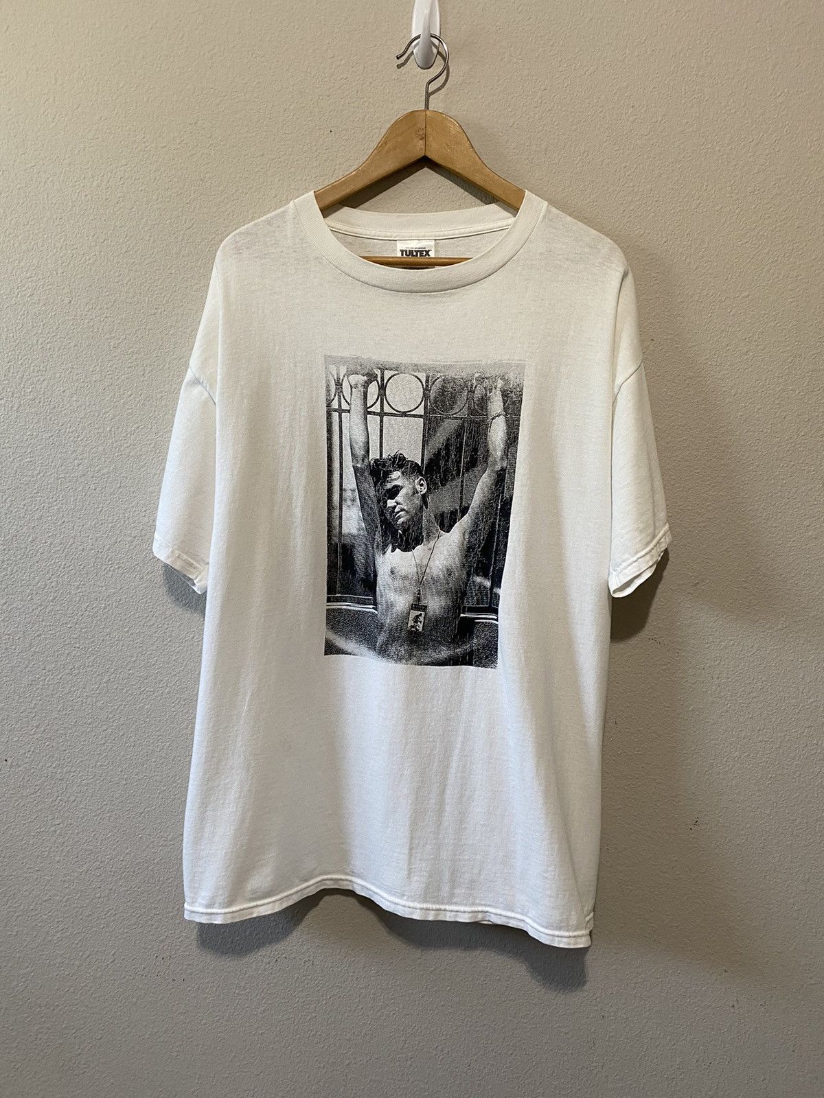 Band Tees × Vintage Vintage 90s Morrissey Band Tee RARE Design Tultex Size XL Size US XL / EU 56 / 4 - 1 Thumbnail