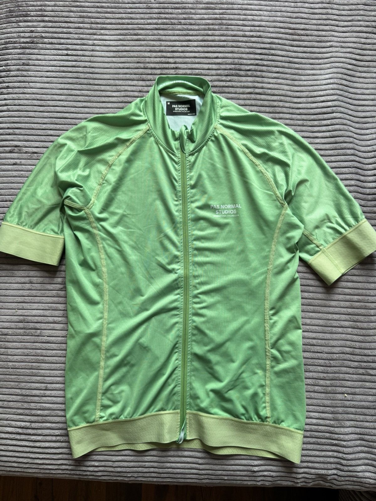 Pas Normal Studios Rare Pas Normal Studios Mechanism Cycling Jersey Hype M Size US M / EU 48-50 / 2 - 1 Thumbnail