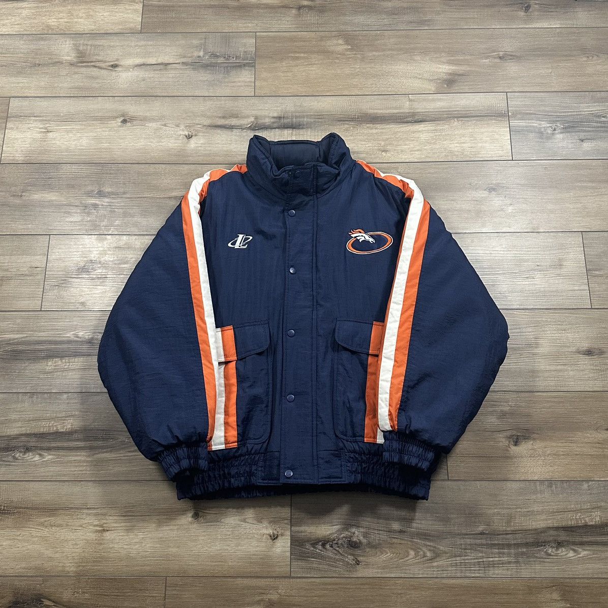 Logo Athletic Vintage 90s Logo Athletic NFL Denver Broncos Puffer Jacket Size US XL / EU 56 / 4 - 1 Thumbnail