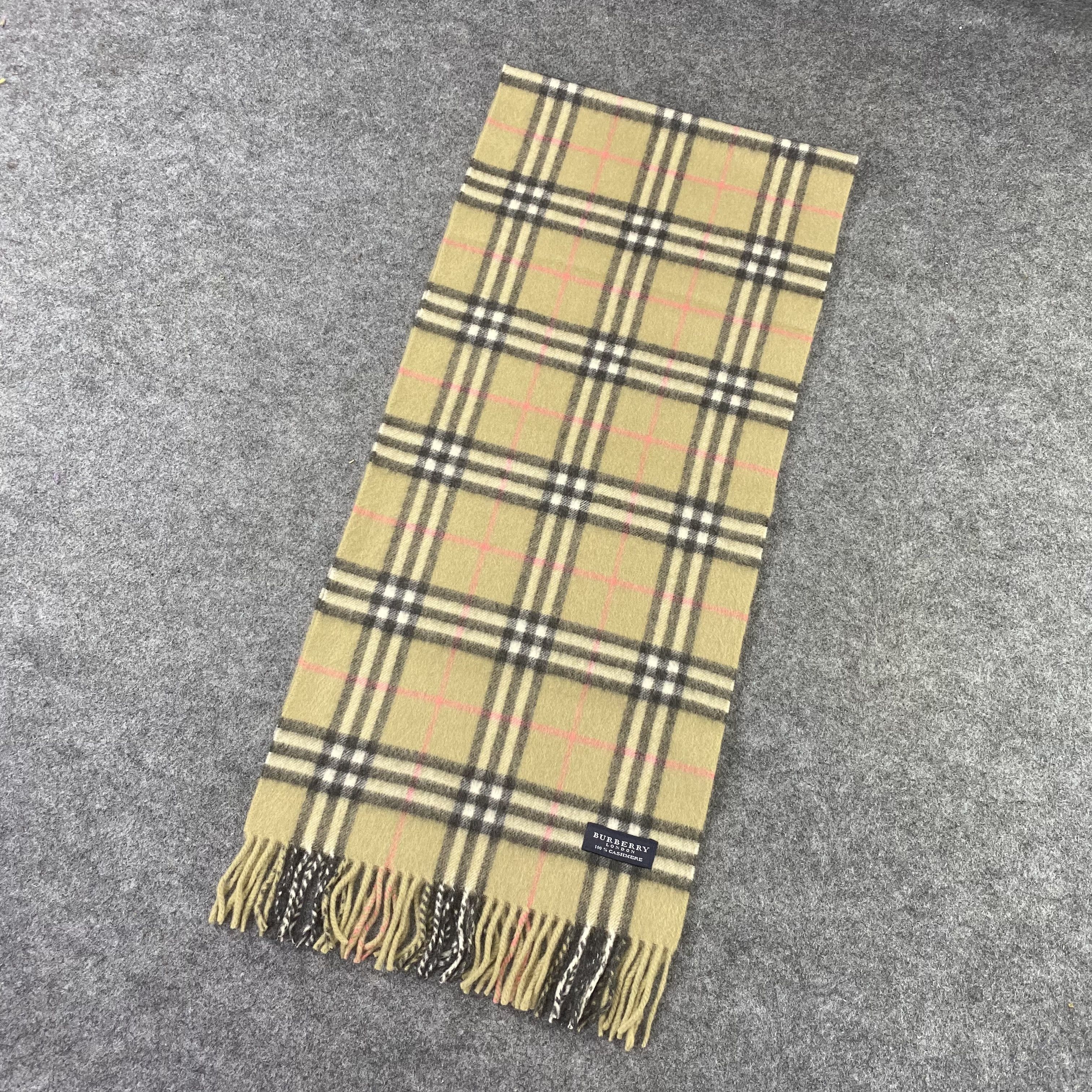 Burberry BURBERRY 💯 CASHMERE Scarf / Muffler / Neckwear -T1110 Size ONE SIZE - 2 Thumbnail