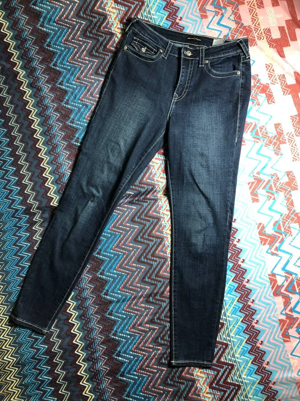 True Religion True Religion Jeans Women's Mid-Rise Jennie Curvy Skinny Size 30" / US 8 / IT 44 - 2 Thumbnail