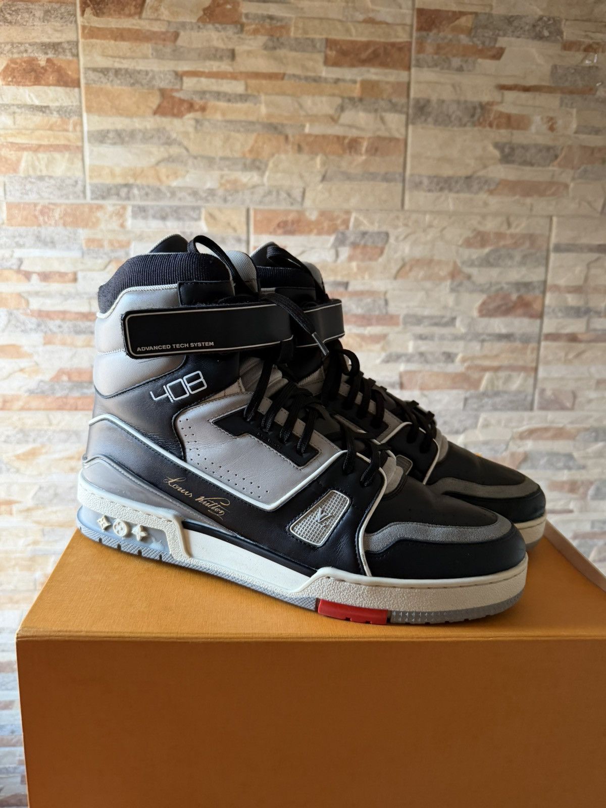 Louis Vuitton Louis Vuitton Hi-Top Trainer Sneakers SS19 Size US 10 / EU 43 - 1 Thumbnail
