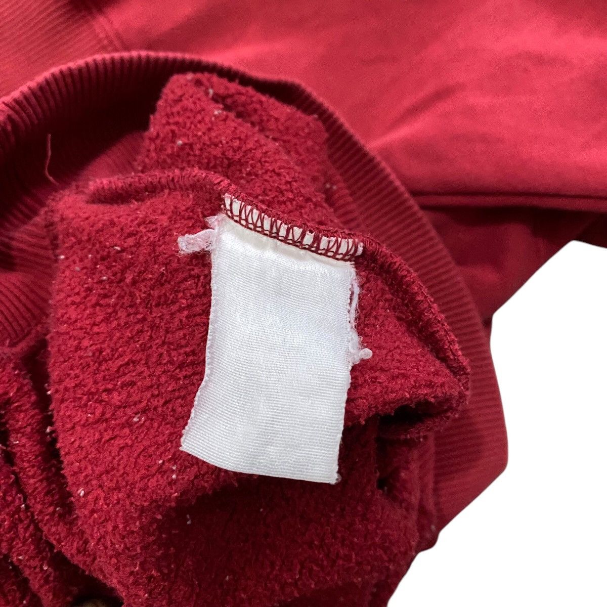 Champion CHAMPION Distressed Crewneck Sweatshirt Size US XXL / EU 58 / 5 - 8 Thumbnail