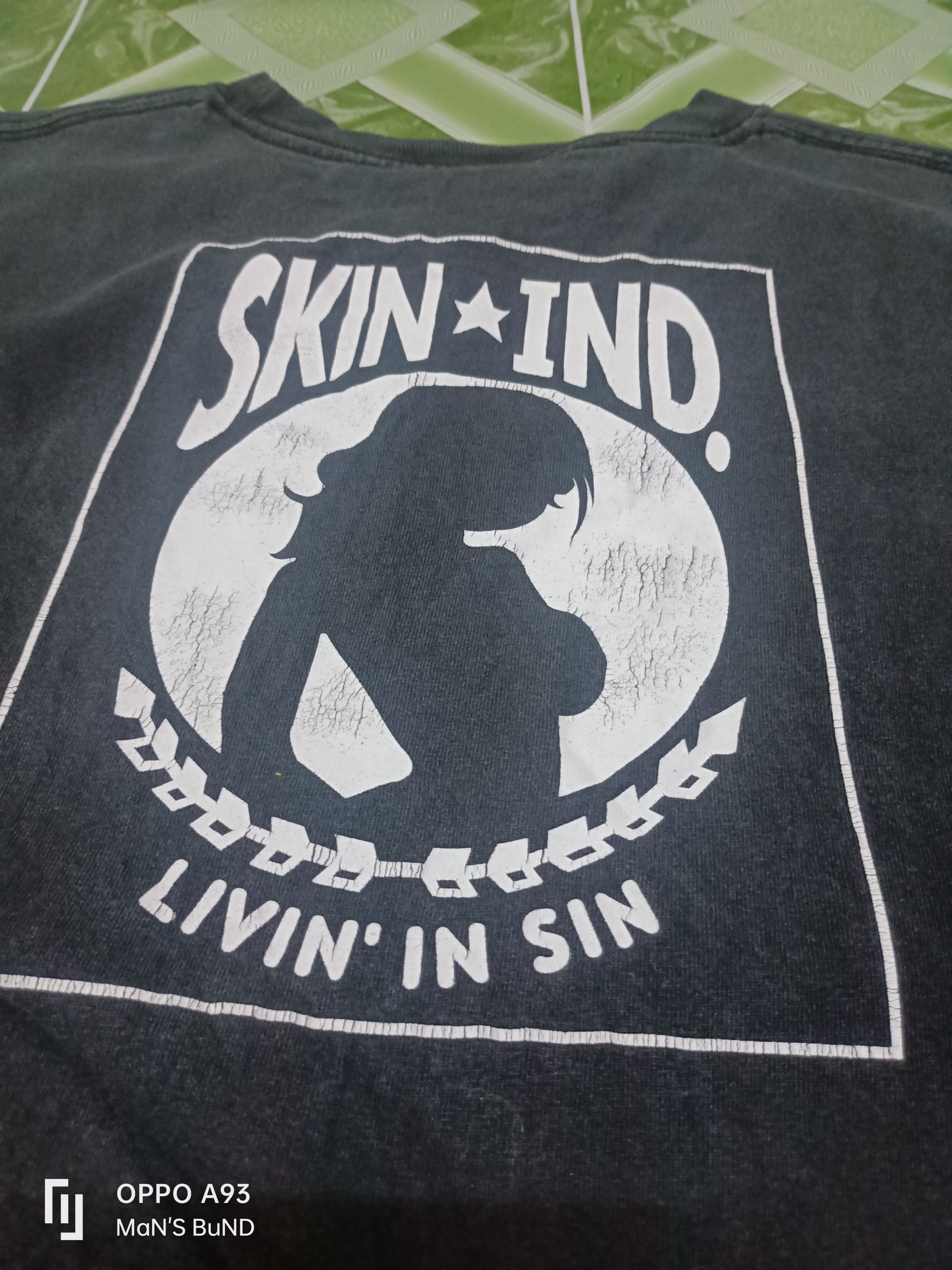 SKIN INDUSTRIES LIVIN' IN SIN