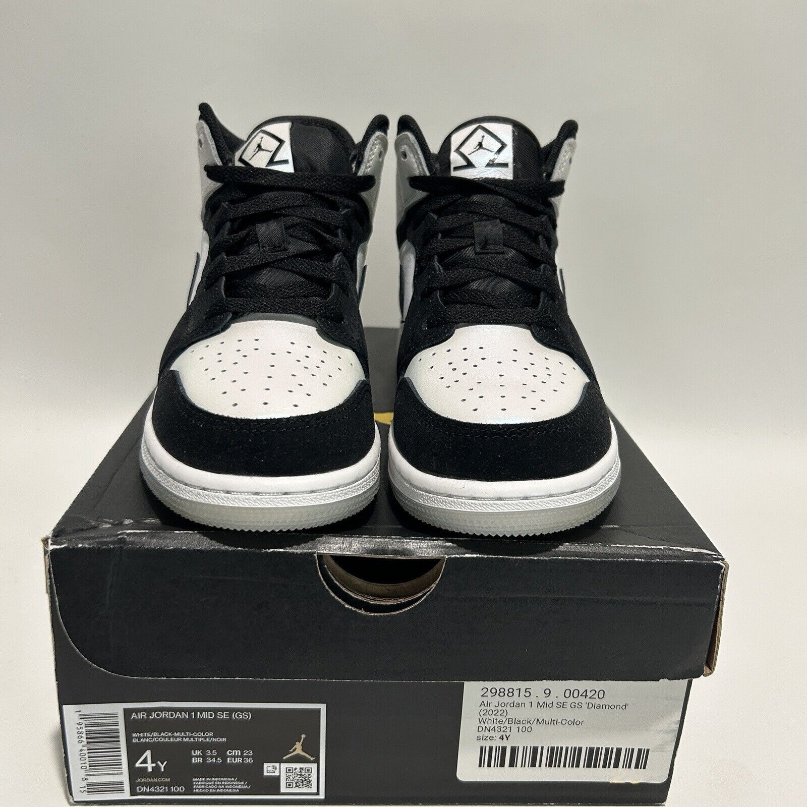 Nike Nike Air Jordan 1 Retro Mid SE GS “Diamond Shorts” 2024 Size US 5.5 / IT 35.5 - 2 Thumbnail