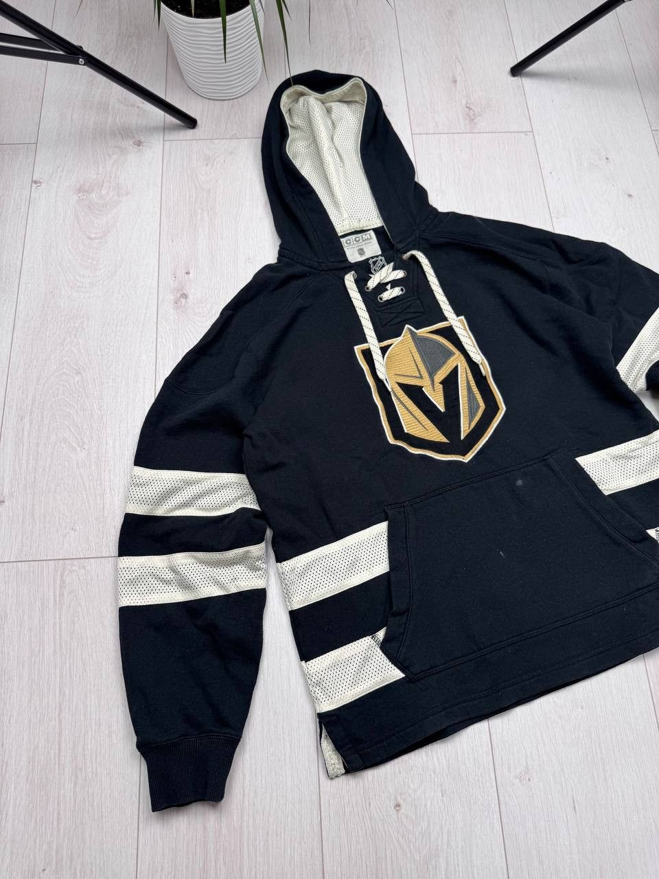 Ccm × NHL CCM Vintage Vegas Golden Knights Jersey Style Sweatshirt Size US M / EU 48-50 / 2 - 2 Thumbnail