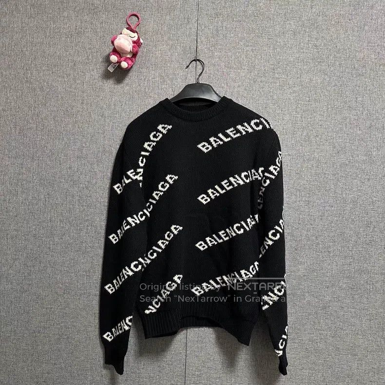 Balenciaga Balenciaga Black Full Print Sweater Size US S / EU 44-46 / 1 - 1 Thumbnail