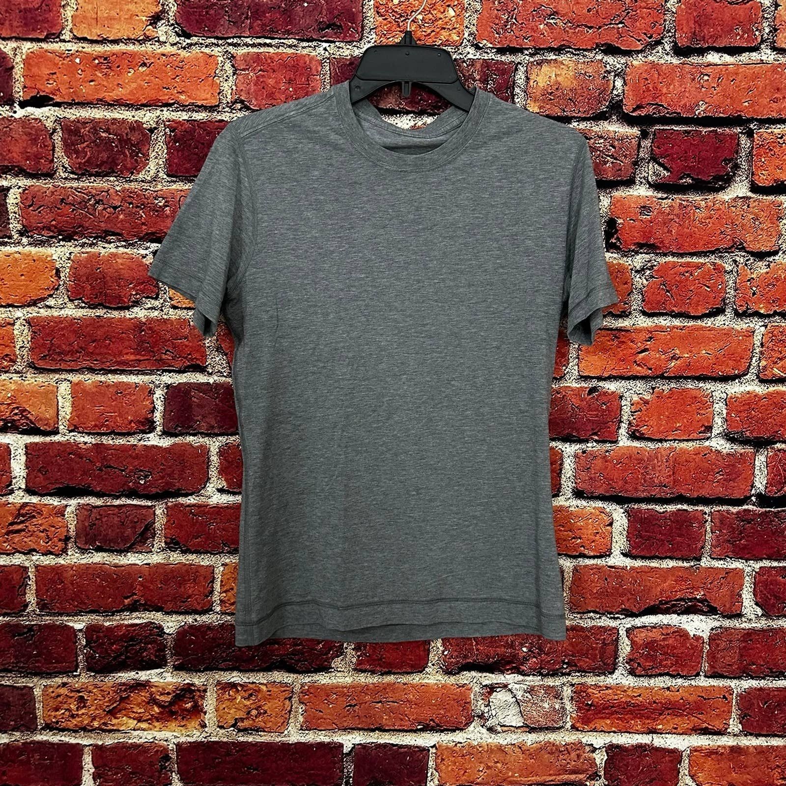 Lululemon Men’s Lululemon tee shirt Size US S / EU 44-46 / 1 - 1 Thumbnail