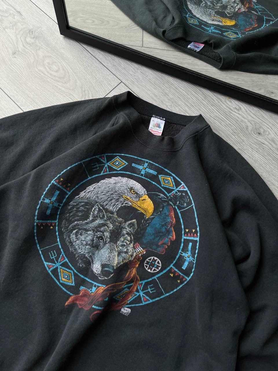 Vintage Vintage 90's Eagle Tribal Made In Usa Boxy Sweatshirt Y2K XL Size US XL / EU 56 / 4 - 4 Thumbnail