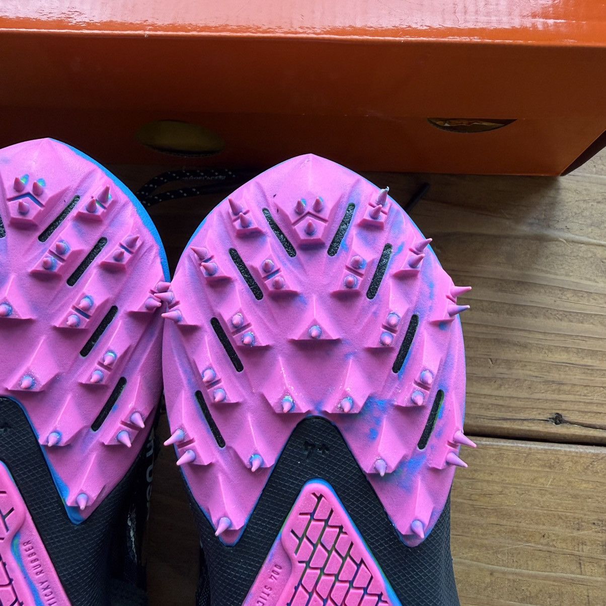 Nike × Off-White CD8179 001 - Off-White x Air Zoom Terra Kiger 5 'Black' Size US 9.5 / EU 42-43 - 11 Thumbnail