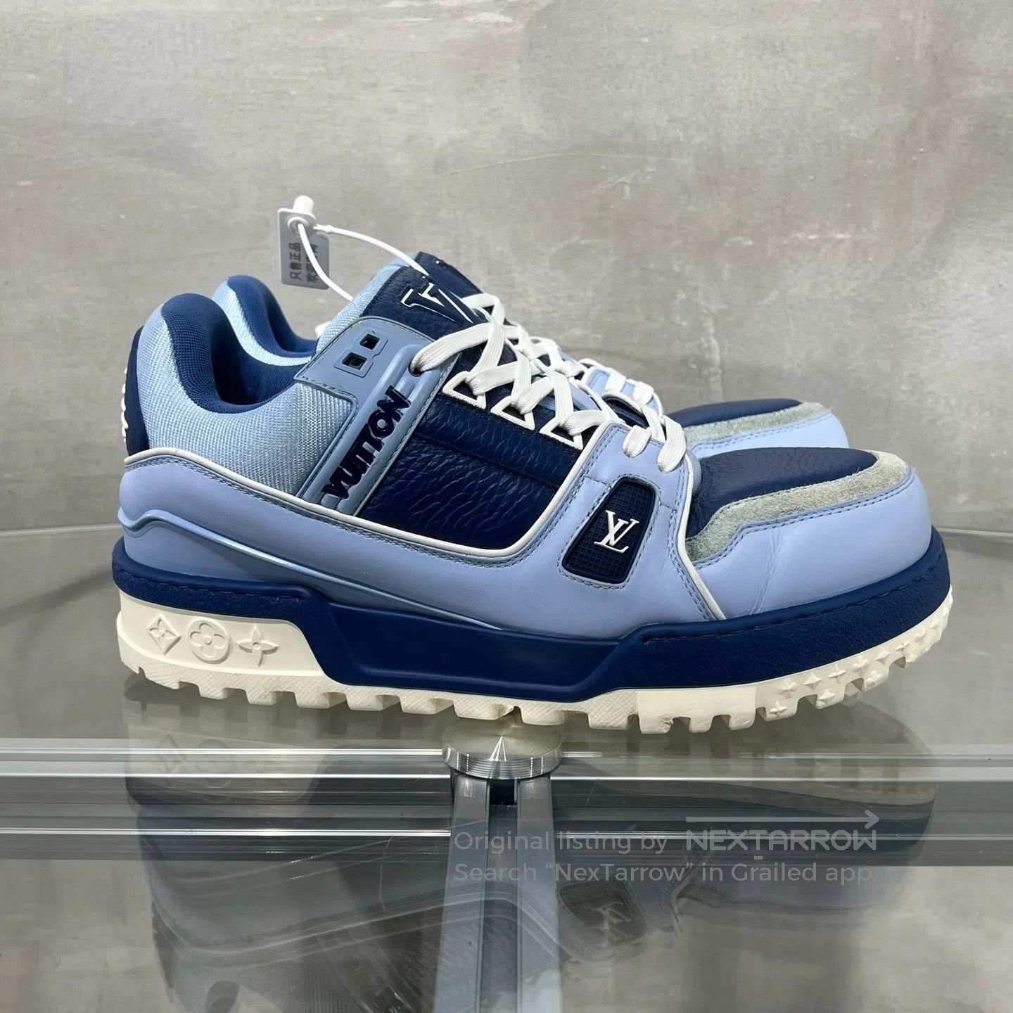 Louis Vuitton Louis Vuitton Trainer Gradient Blue Lipstick shoes Size US 7.5 / EU 40-41 - 4 Thumbnail