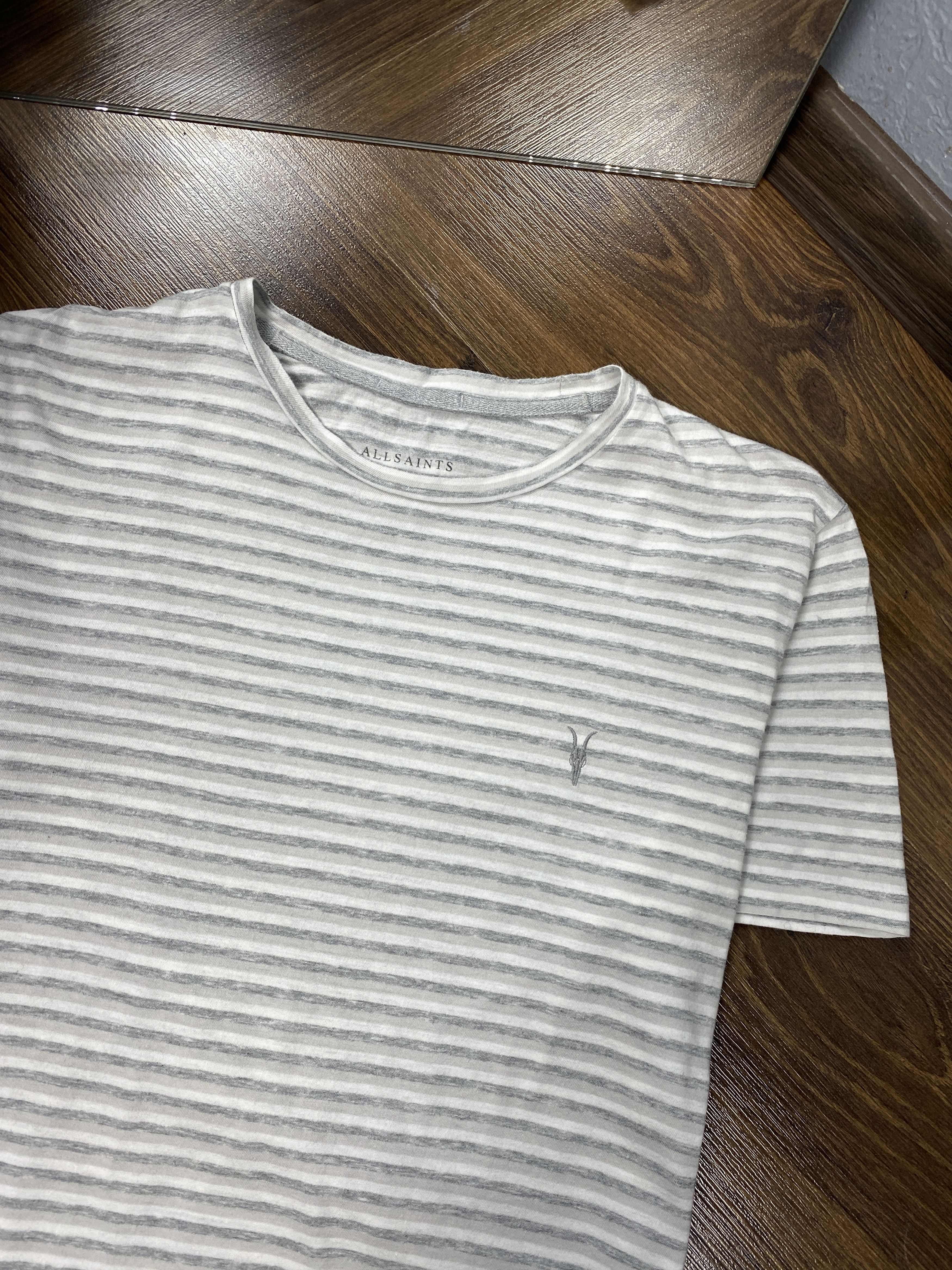 Allsaints Allsaints vintage short sleeve t-shirt y2k Size US XS / EU 42 / 0 - 2 Thumbnail
