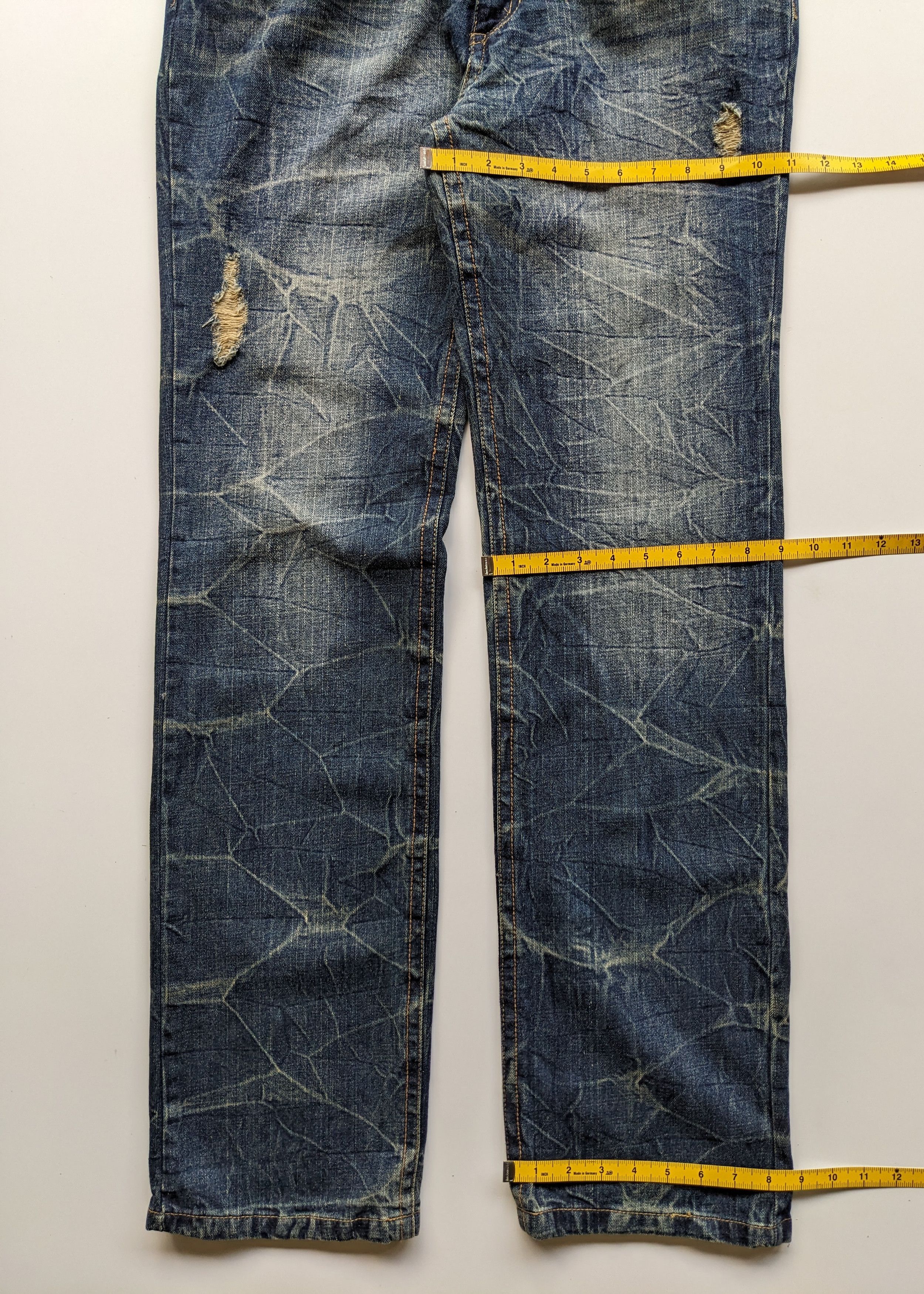 Japanese Brand Japanese brand honeycomb faded clawmark jeans Size US 35 - 8 Thumbnail