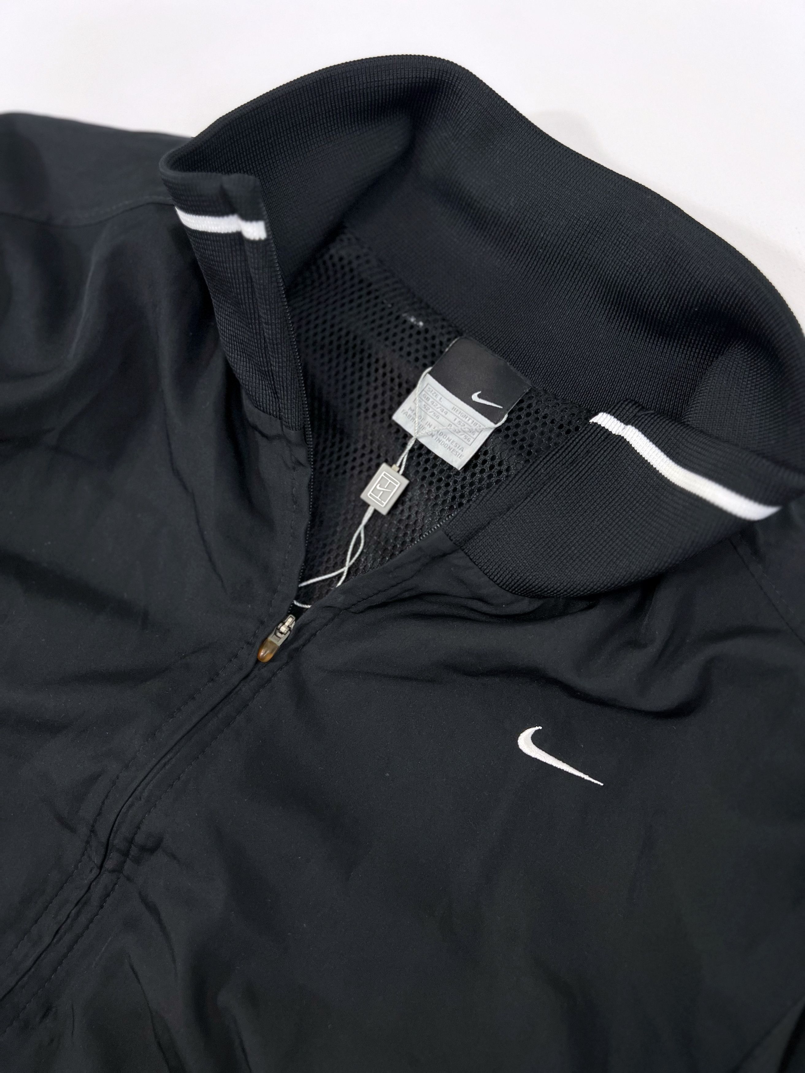 Nike Nike black vintage Jacket tennis Size US L / EU 52-54 / 3 - 3 Thumbnail