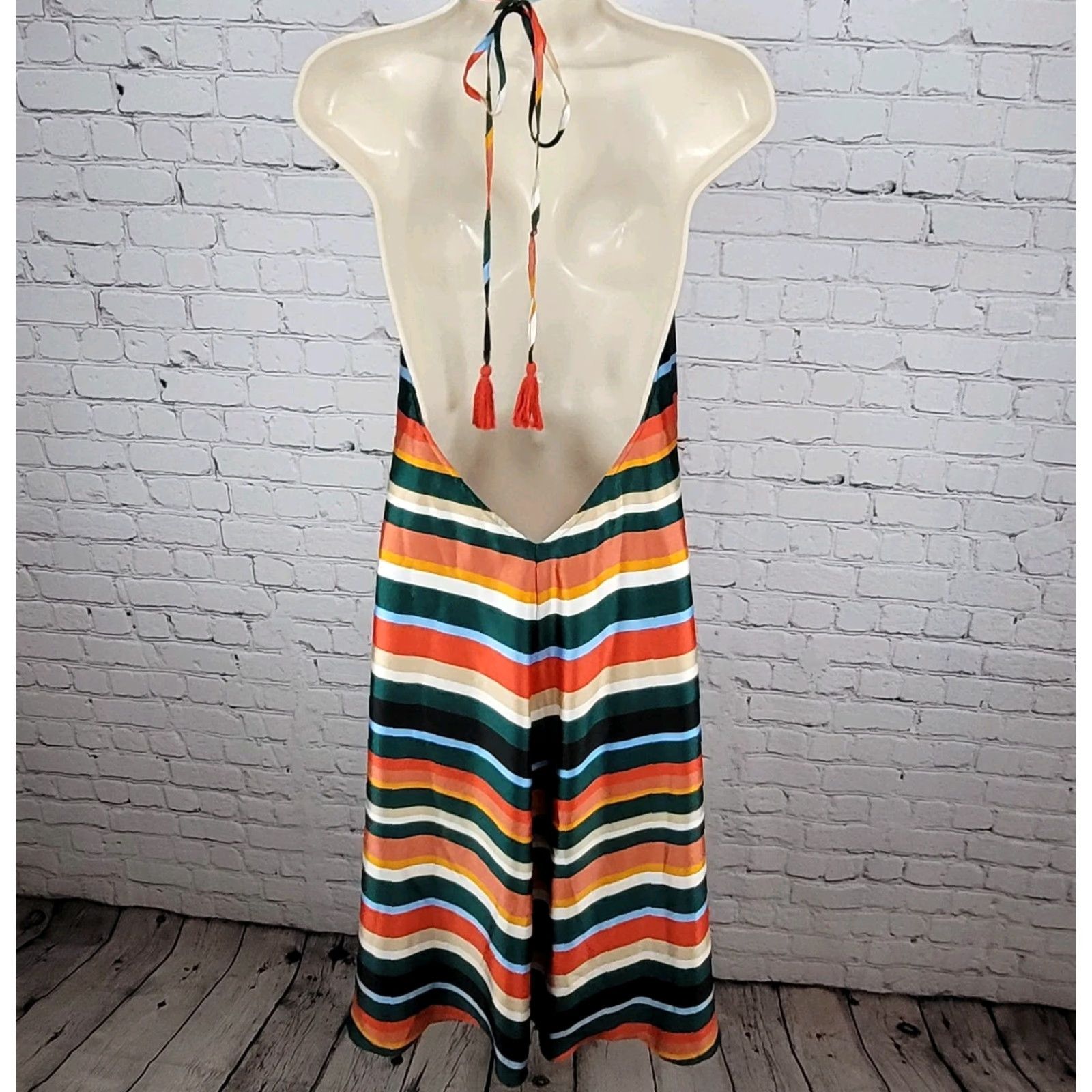Lulus Lulus Multicolor Striped Silky Satin V-Neck Halter Tie Backless Dress Medium M Size M / US 6-8 / IT 42-44 - 2 Thumbnail