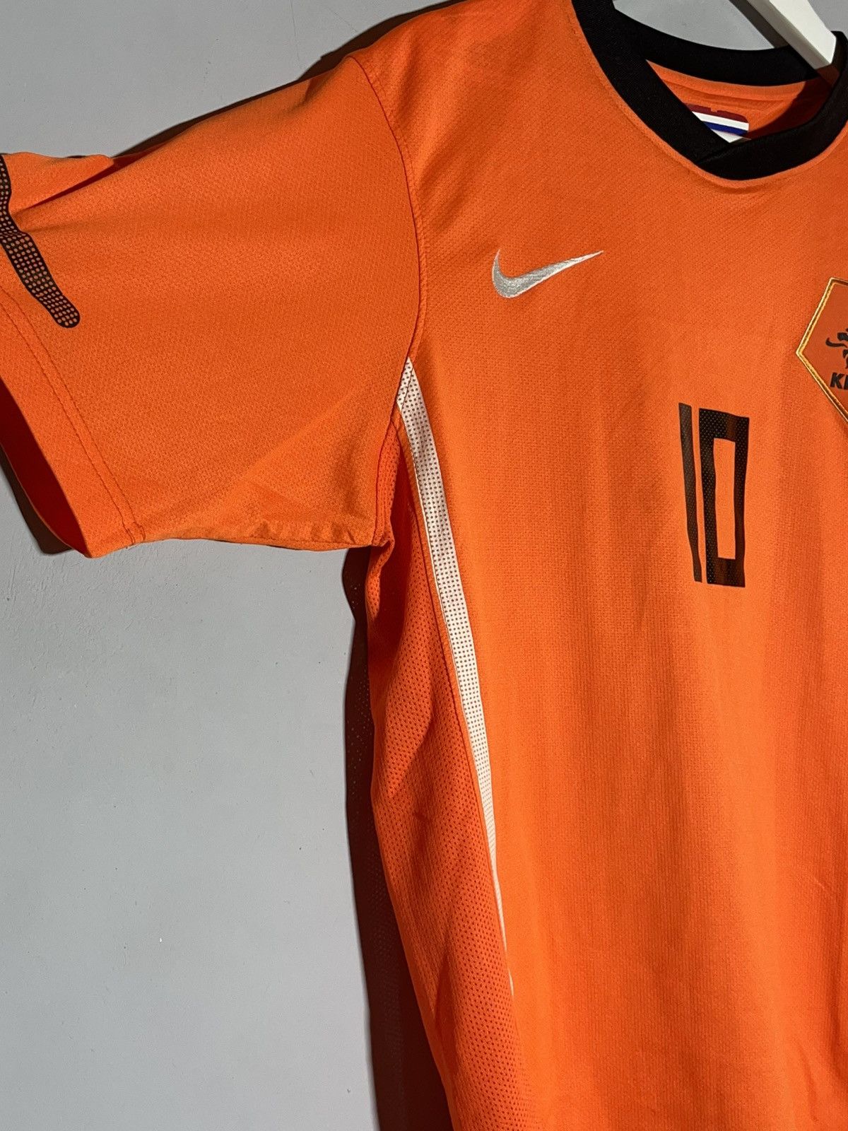 Nike × Vintage #10 Wesley Sneijder Netherlands Nike 2010 Home Football Size US L / EU 52-54 / 3 - 10 Thumbnail