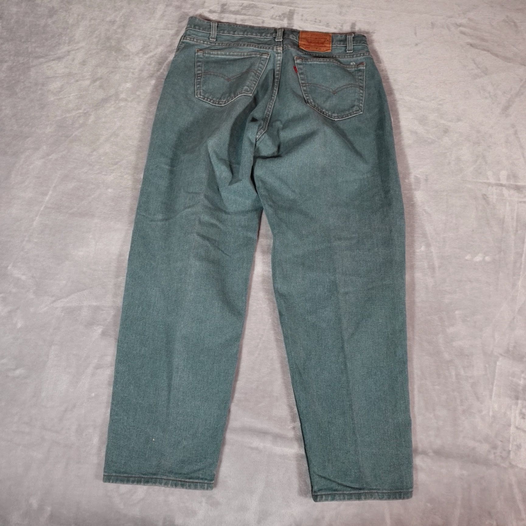 Levi's VINTAGE Levi's 560 Jeans Mens 35 Relaxed Tapered Fit 29 Inseam Blue Denim 90s Size US 35 - 3 Thumbnail