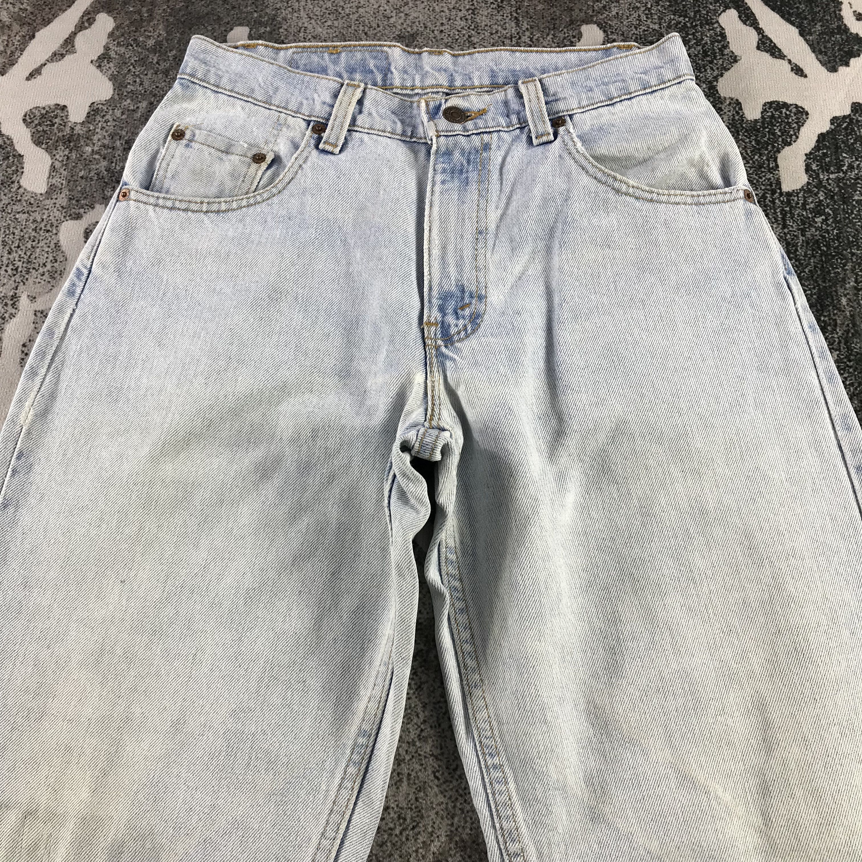 Levi's Vintage Levis 560 Jeans Light Wash Denim KJ3352 Size US 30 / EU 46 - 3 Thumbnail