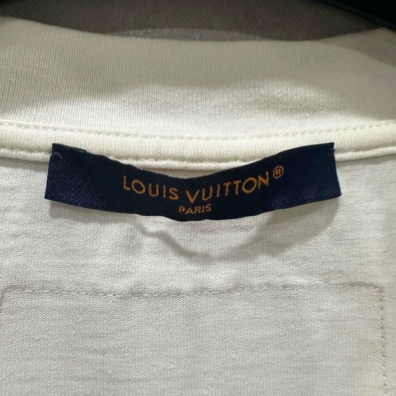 Louis Vuitton Louis Vuitton Embroidered grass logo patch short sleeve Size US XL / EU 56 / 4 - 4 Thumbnail