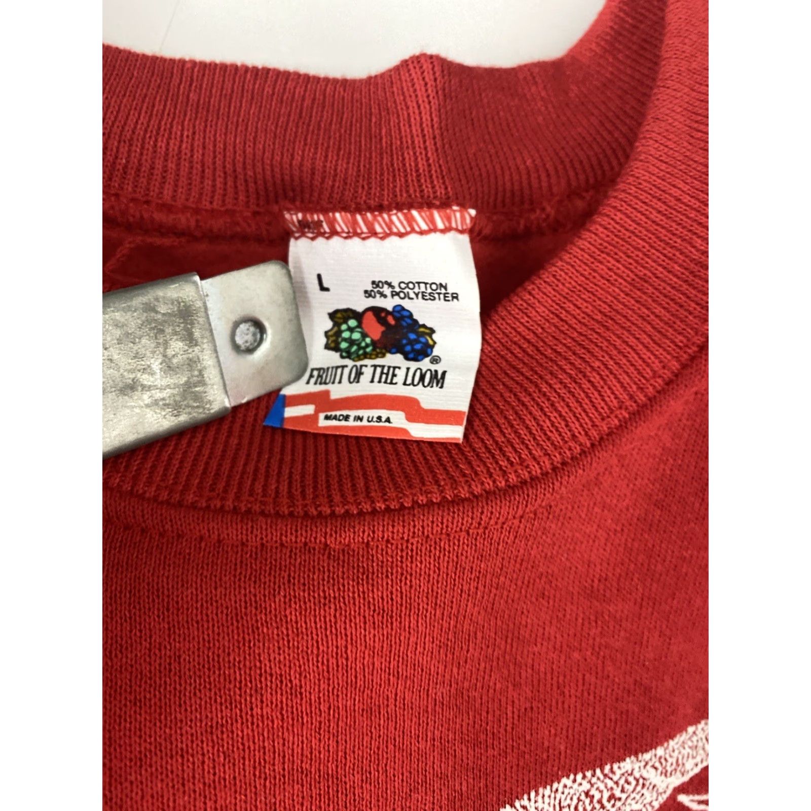 Fruit Of The Loom VINTAGE Fruit of the Loom Unisex L Red Christmas Crew Neck Sweater Size US L / EU 52-54 / 3 - 4 Thumbnail