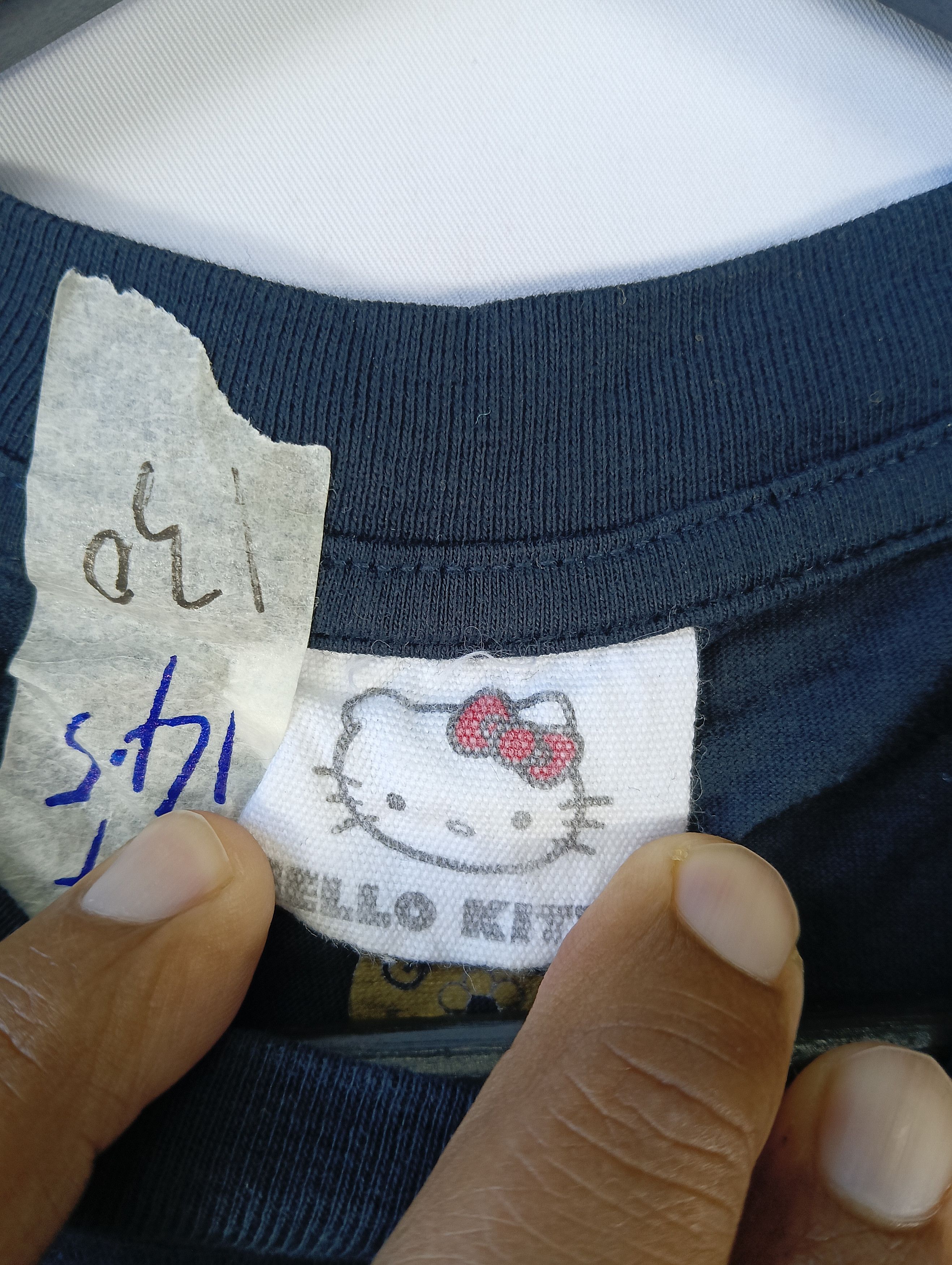 Japanese Brand hello kitty TEE BIG LOGO Size US M / EU 48-50 / 2 - 6 Thumbnail